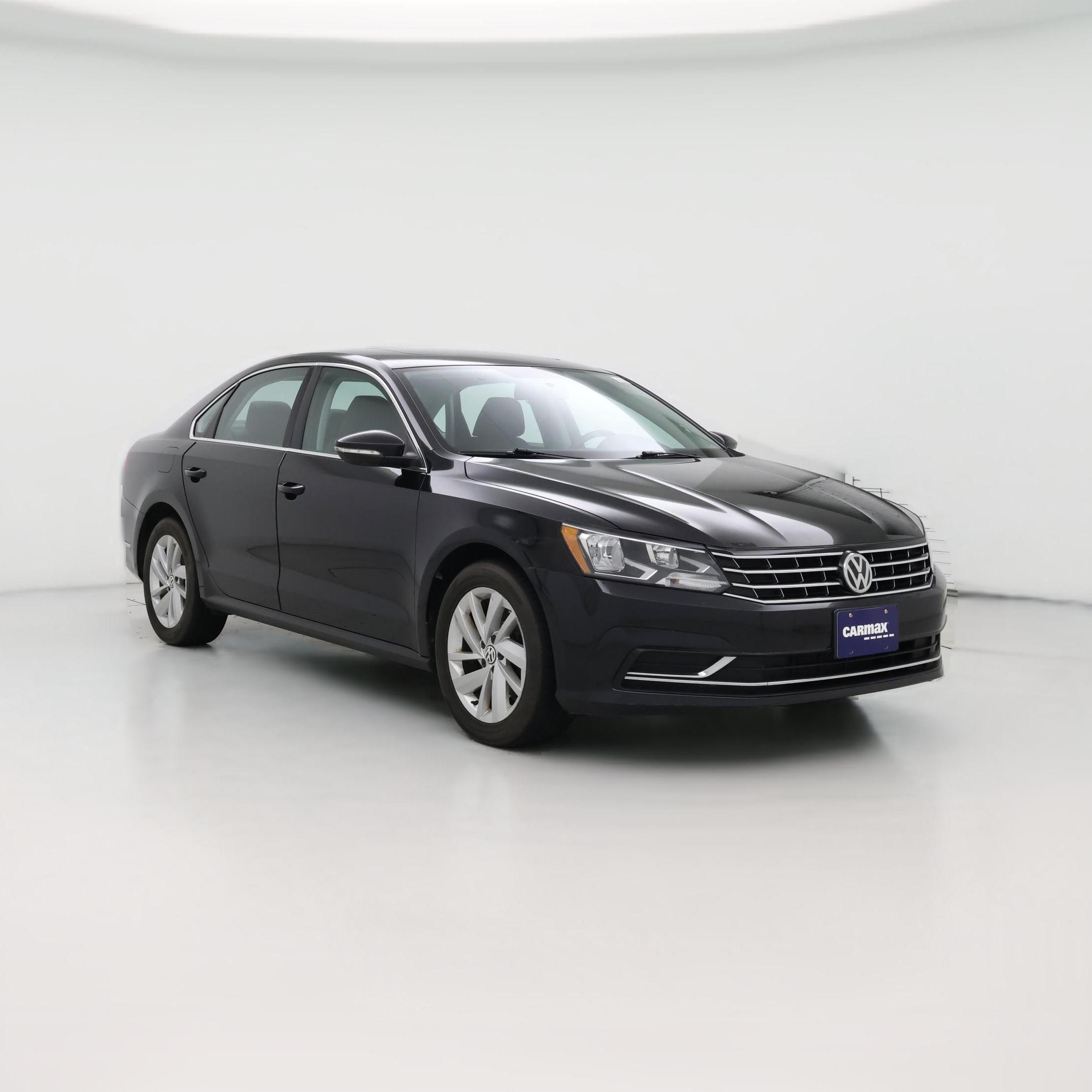 Thumbnail: 2018 Volkswagen Passat - 1