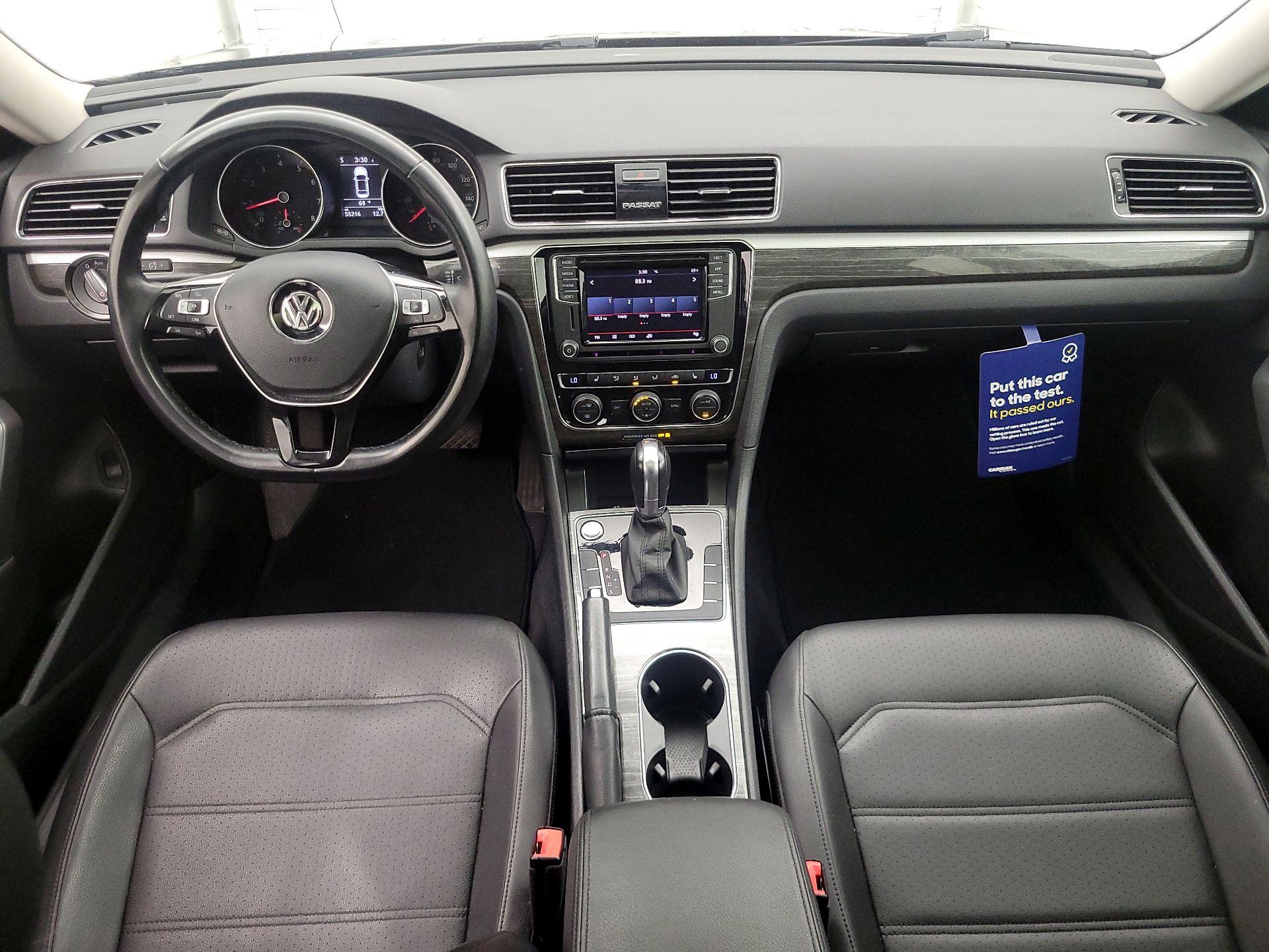 Thumbnail: 2018 Volkswagen Passat - 9