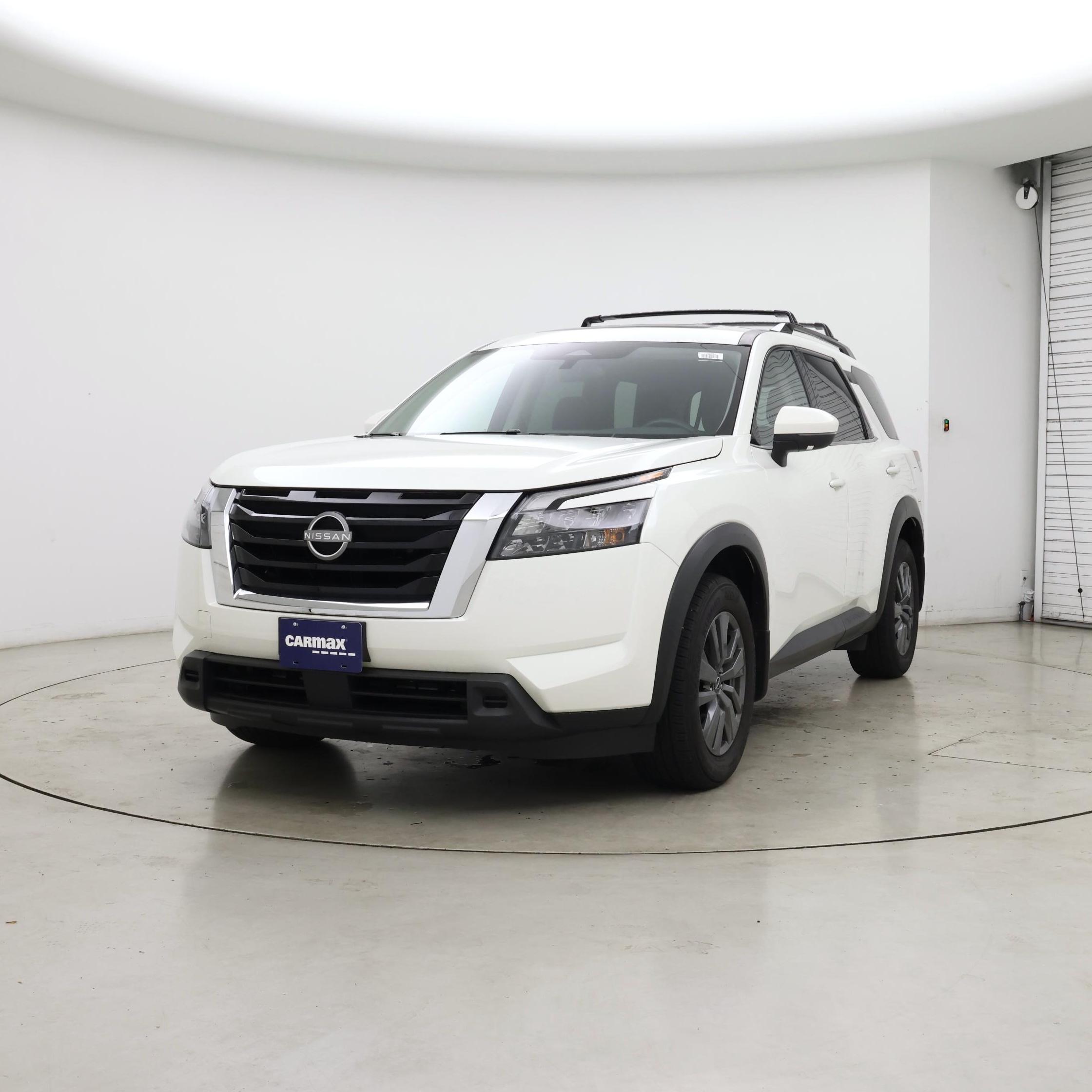 Thumbnail: 2023 Nissan Pathfinder - 4