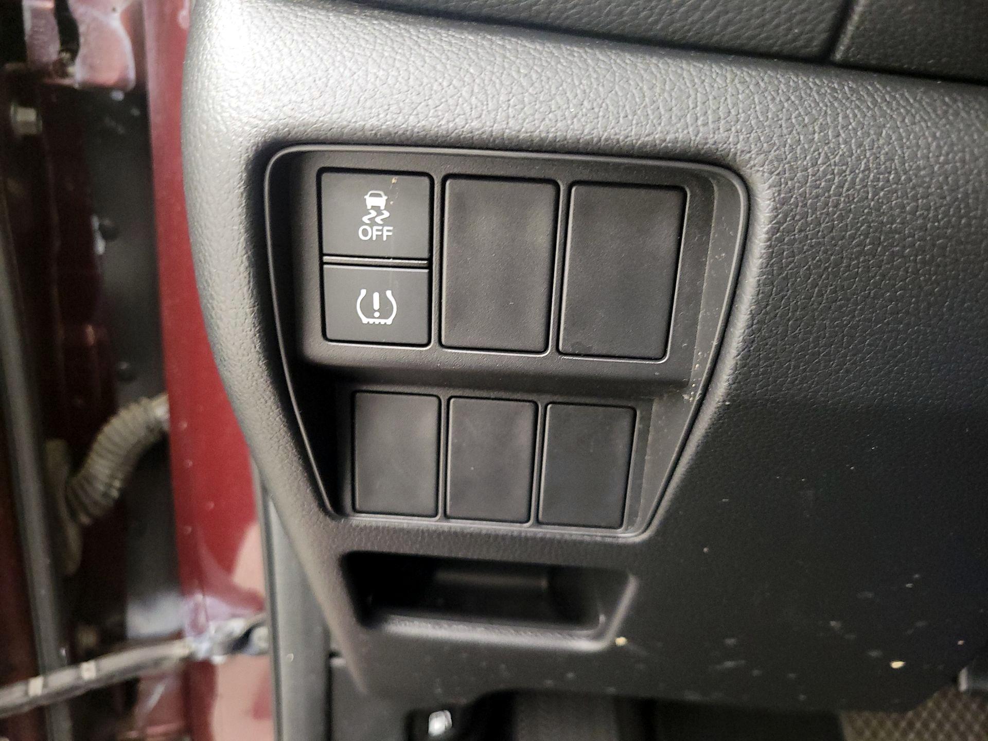 Thumbnail: 2018 Honda CR-V - 13