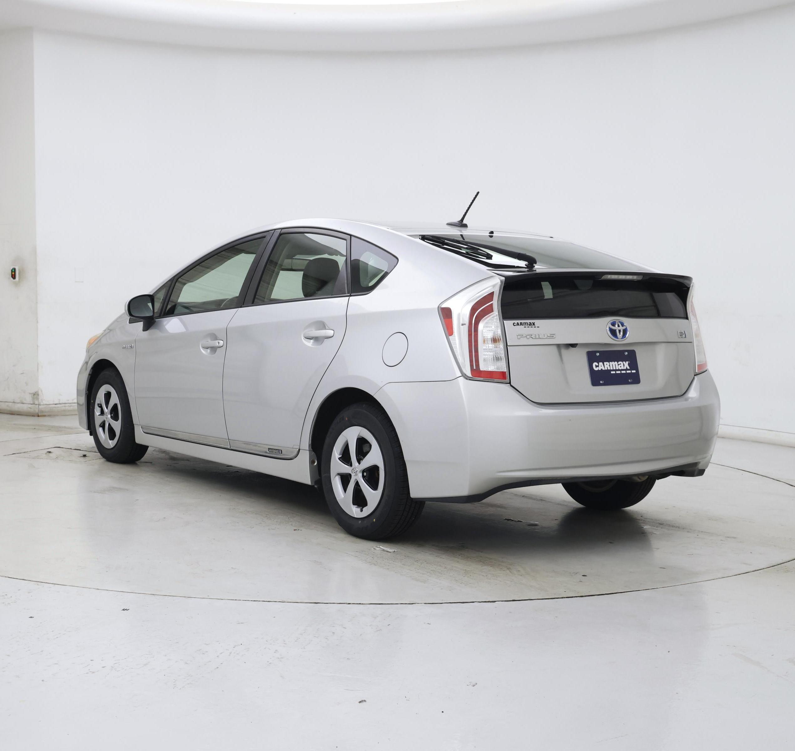Thumbnail: 2015 Toyota Prius - 2