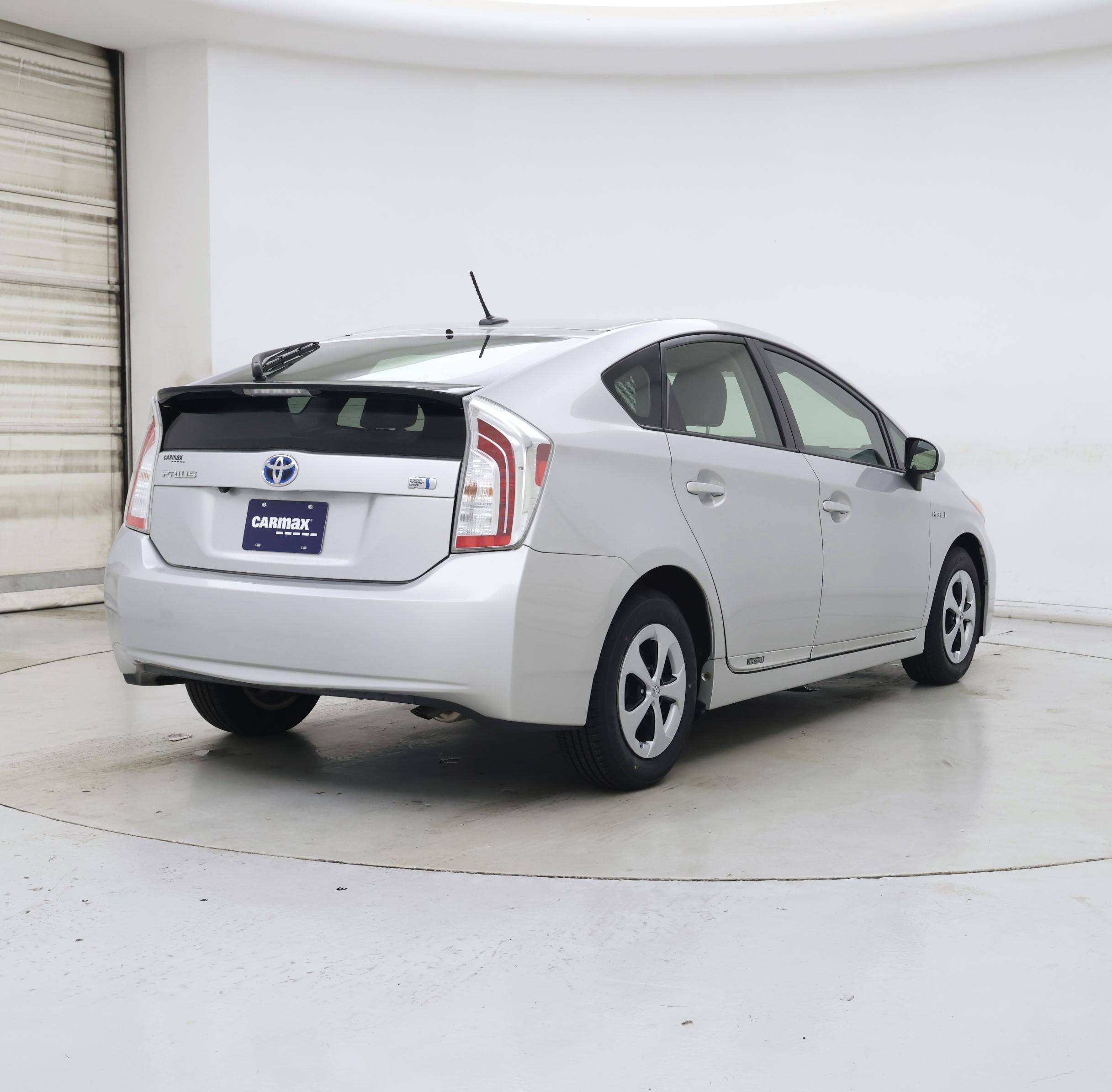 Thumbnail: 2015 Toyota Prius - 8