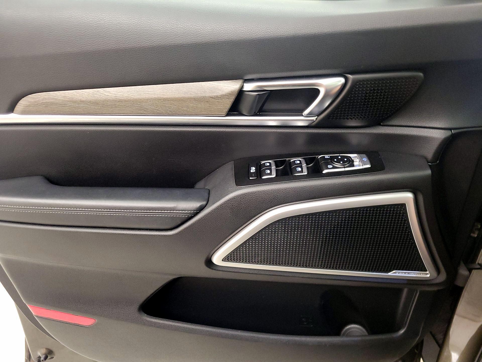 Thumbnail: 2020 Kia Telluride - 12