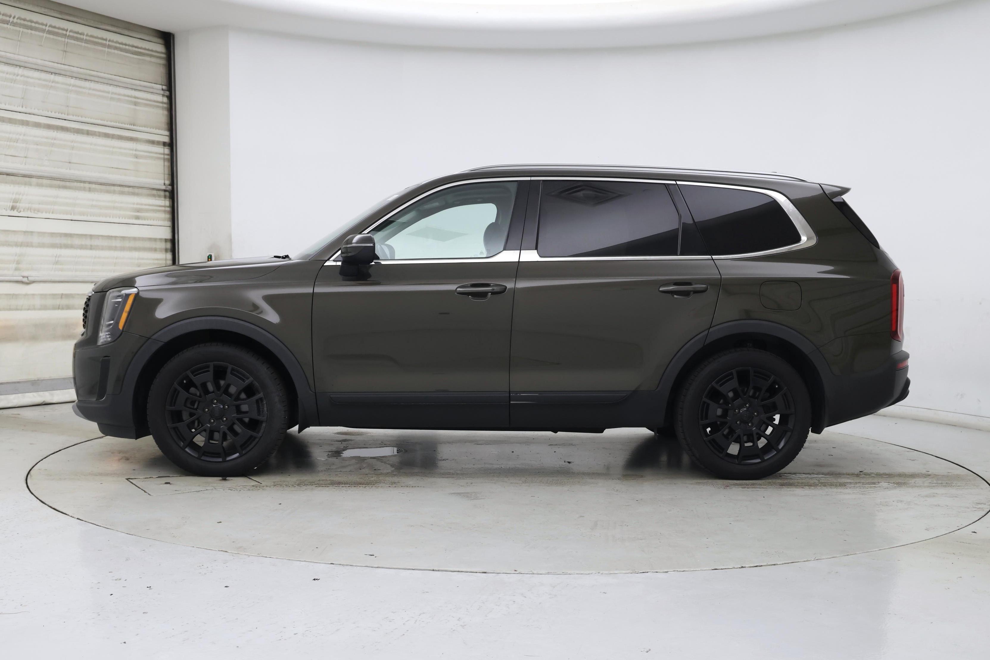 Thumbnail: 2020 Kia Telluride - 3
