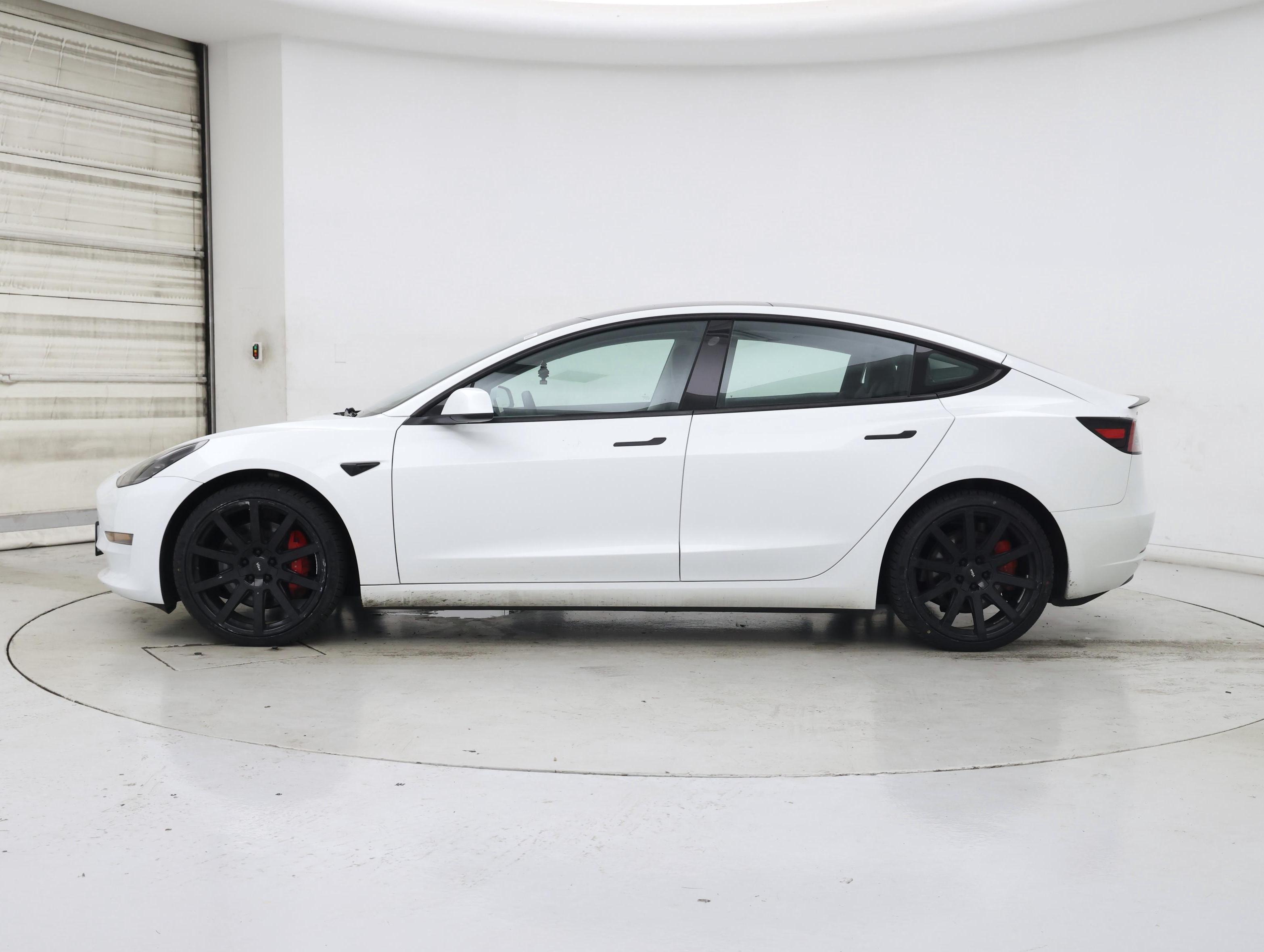 Thumbnail: 2023 Tesla Model 3 - 3