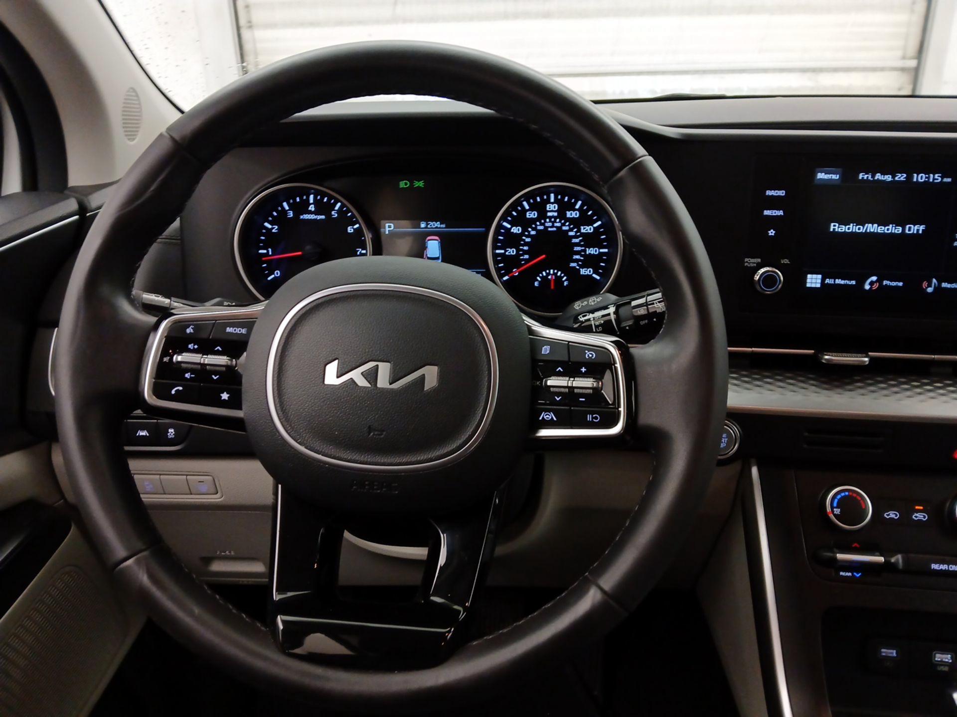 Thumbnail: 2024 Kia Carnival - 10
