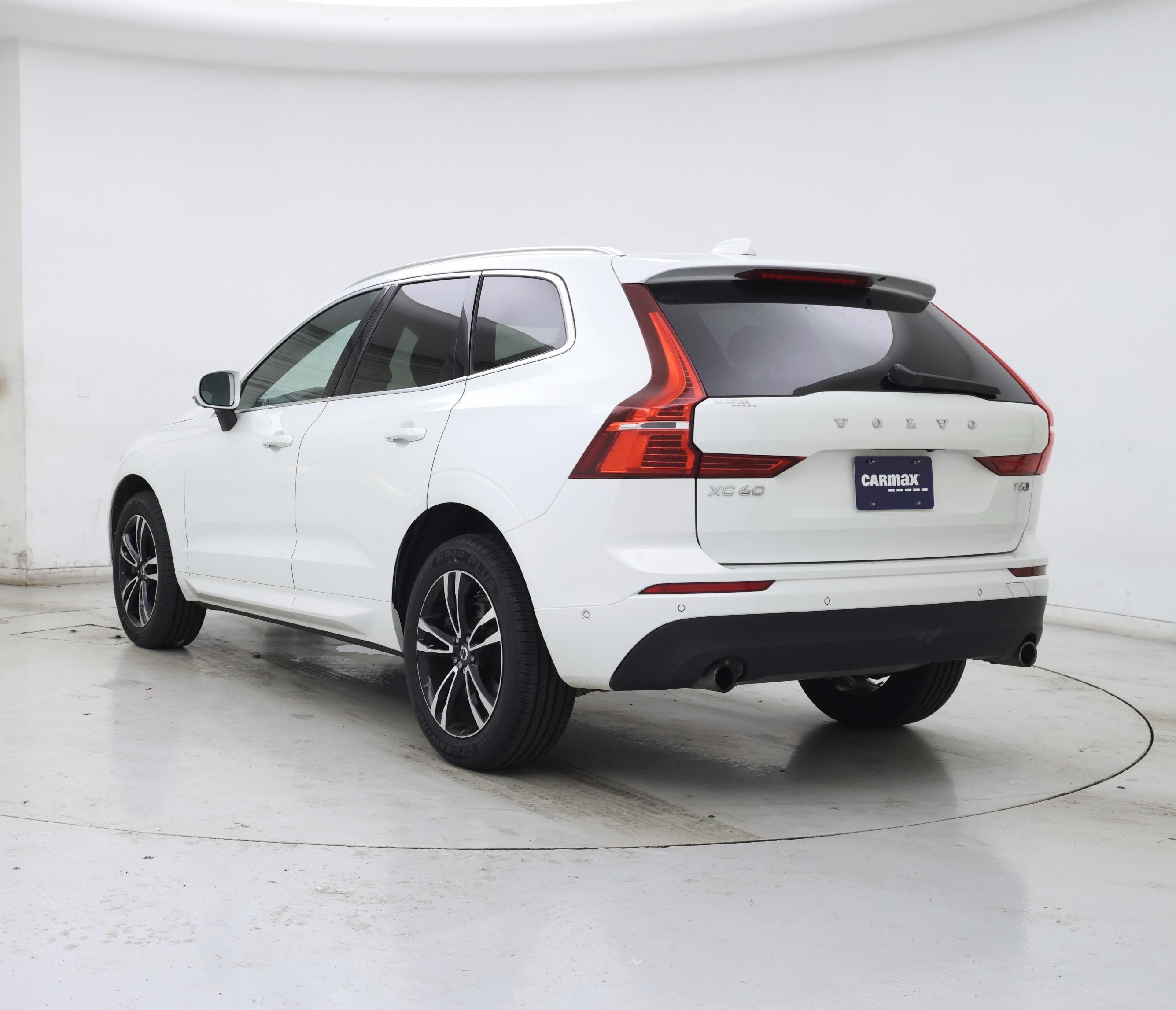 Thumbnail: 2018 Volvo XC60 - 2