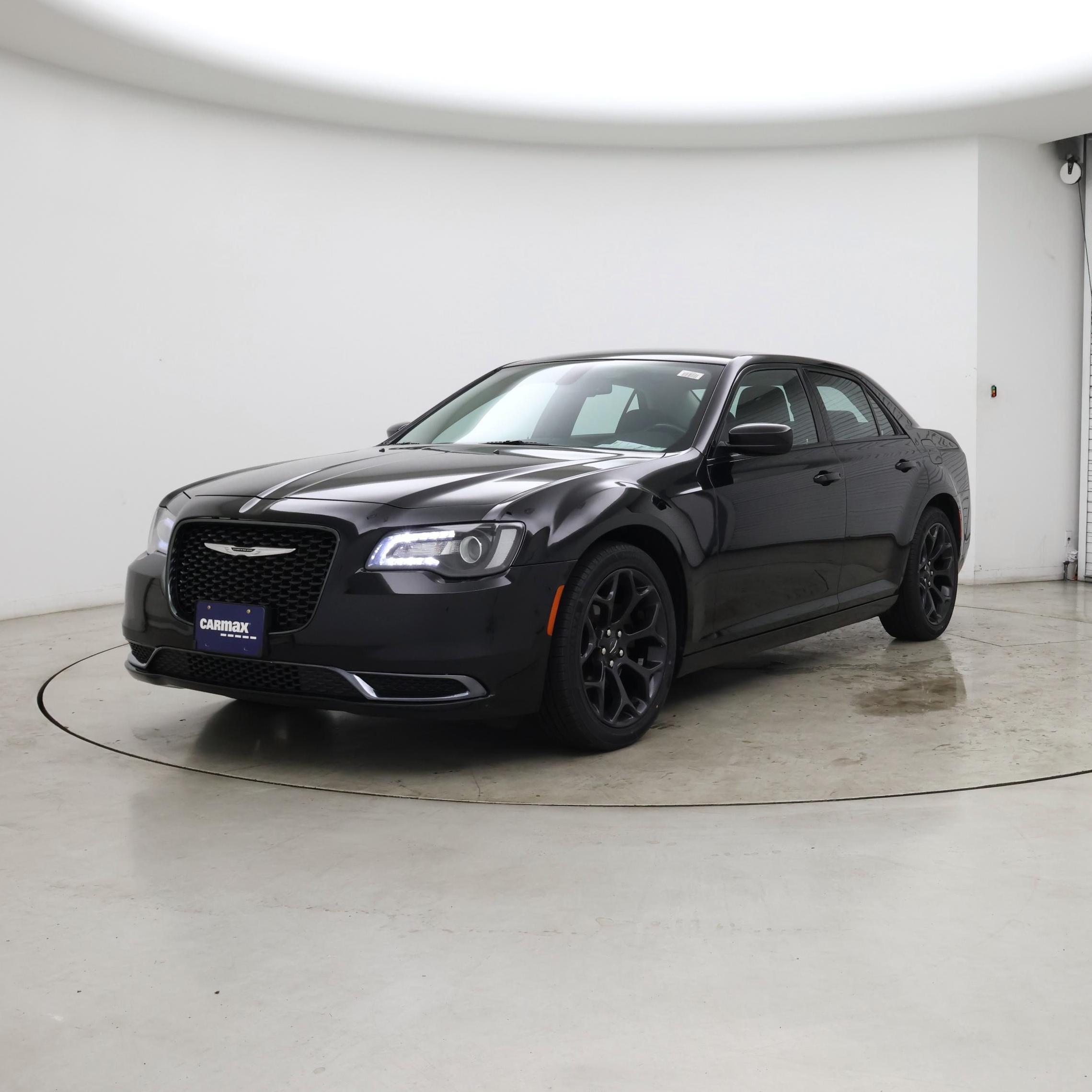 Thumbnail: 2019 Chrysler 300 - 4