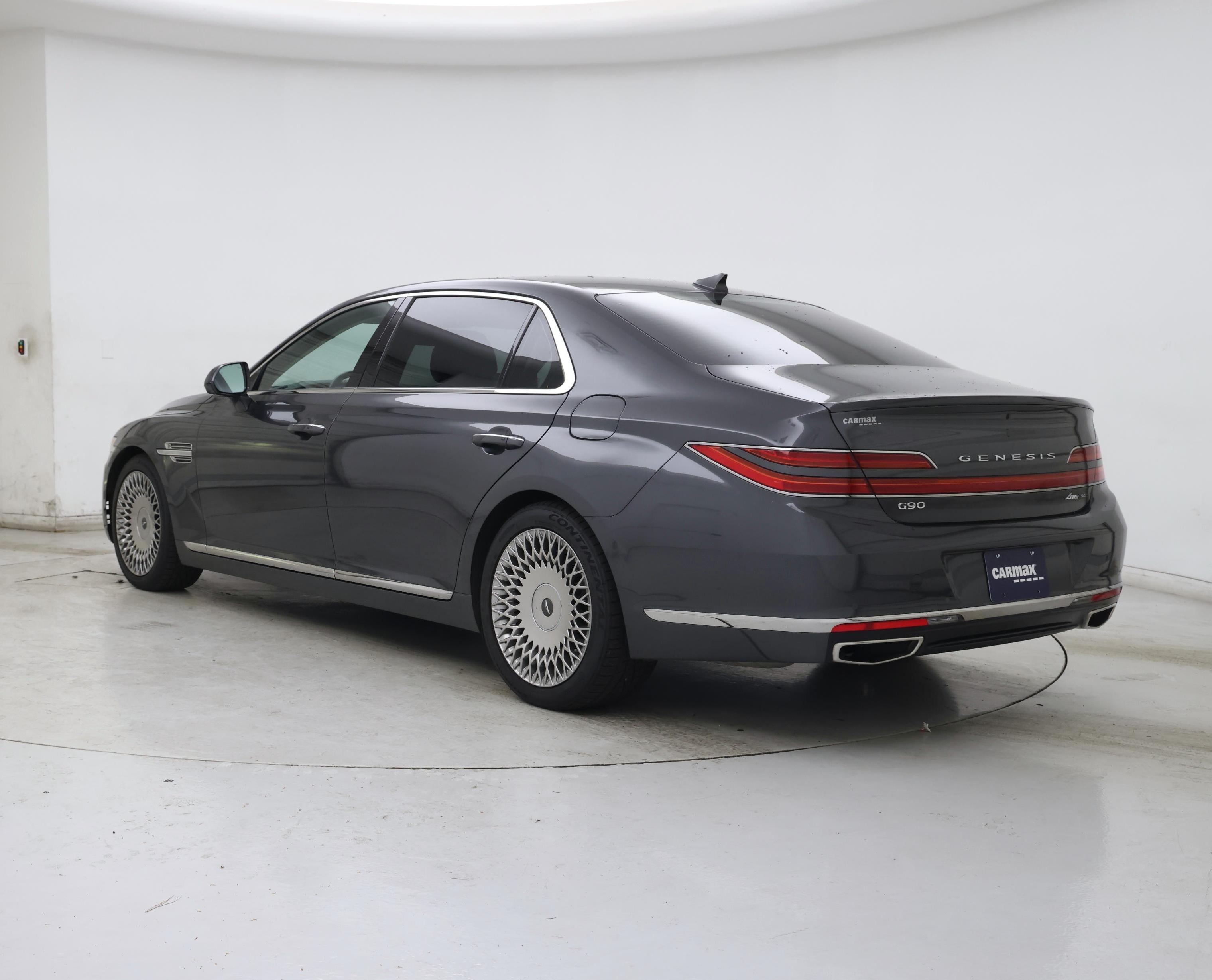 Thumbnail: 2021 Genesis G90 - 2