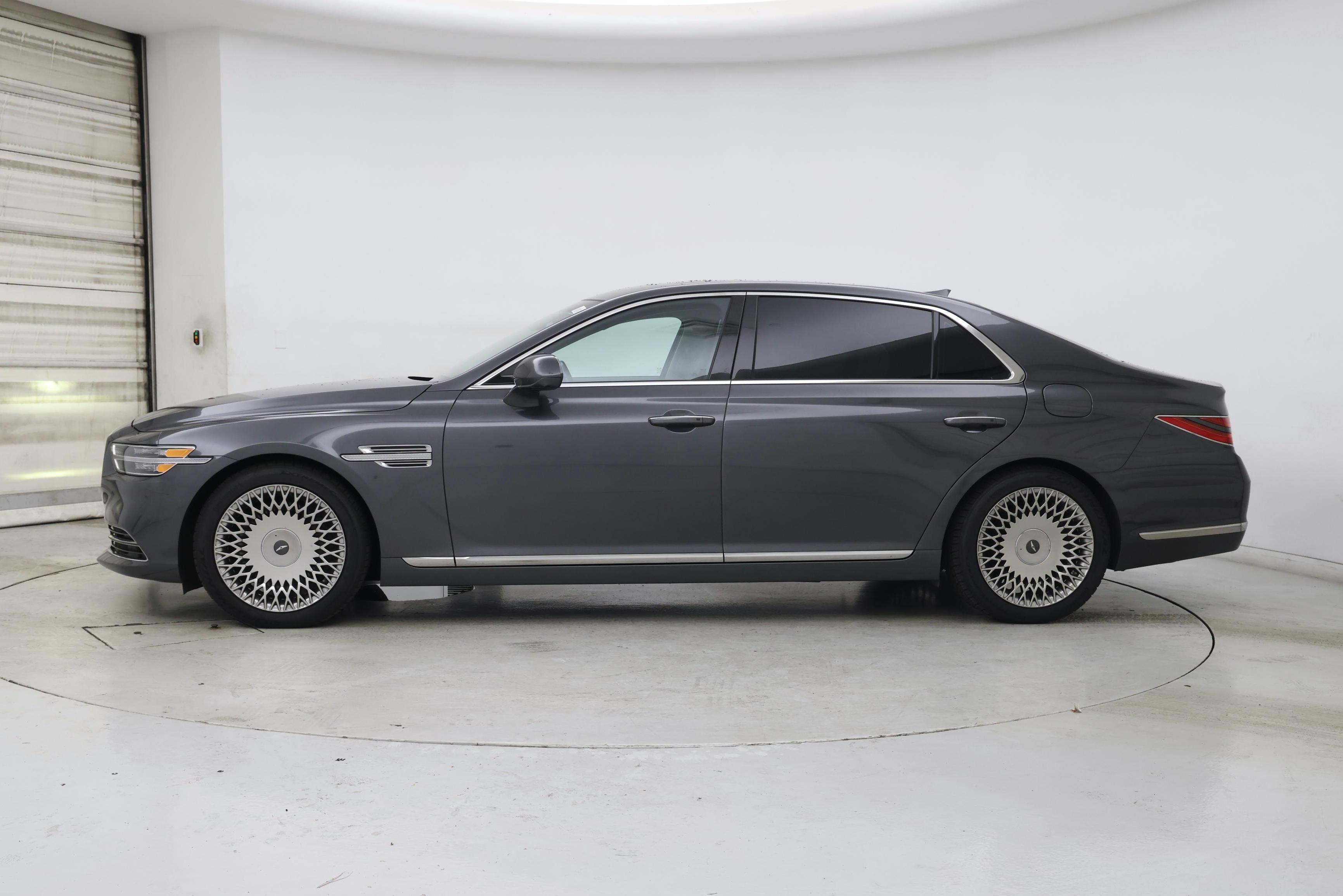 Thumbnail: 2021 Genesis G90 - 3