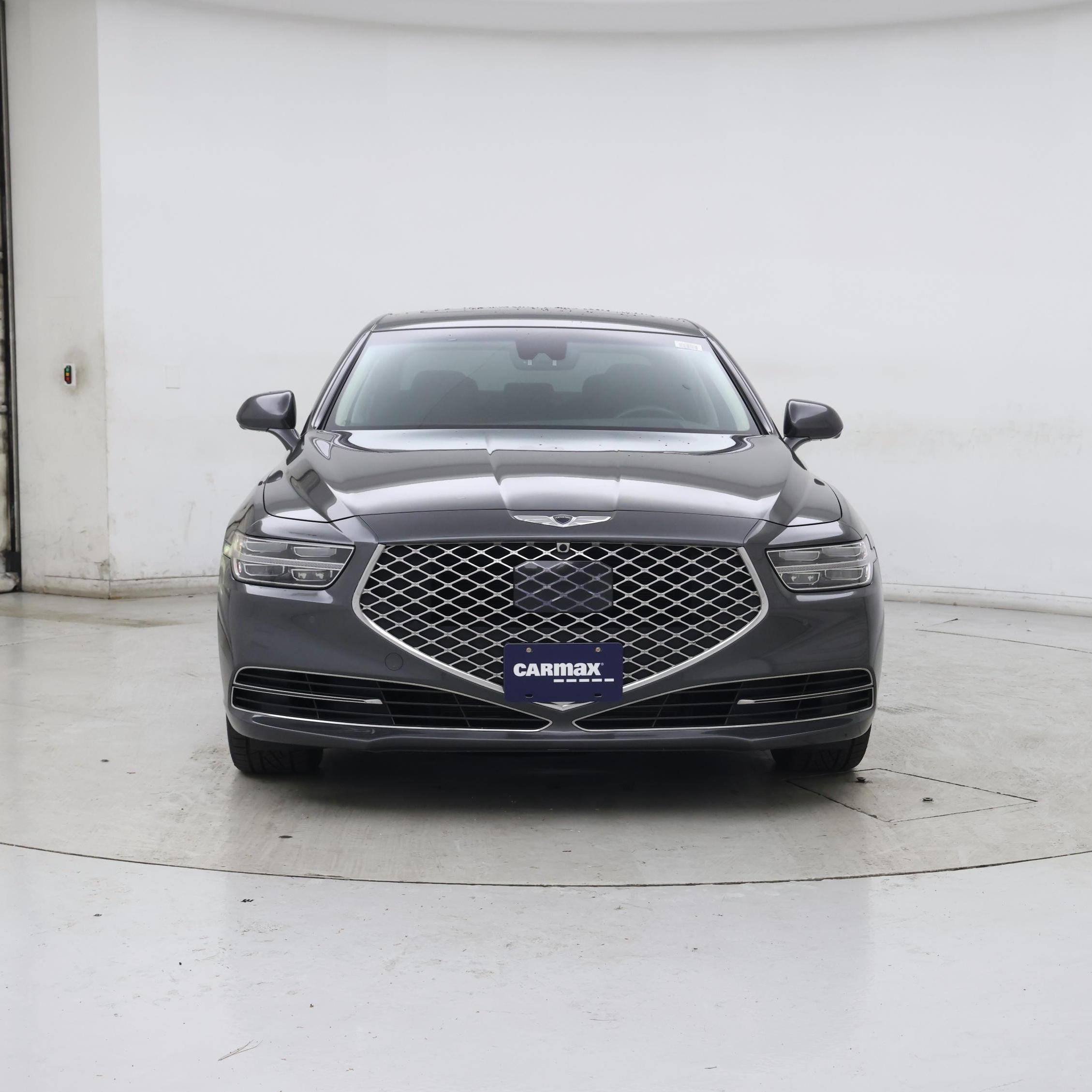 Thumbnail: 2021 Genesis G90 - 5