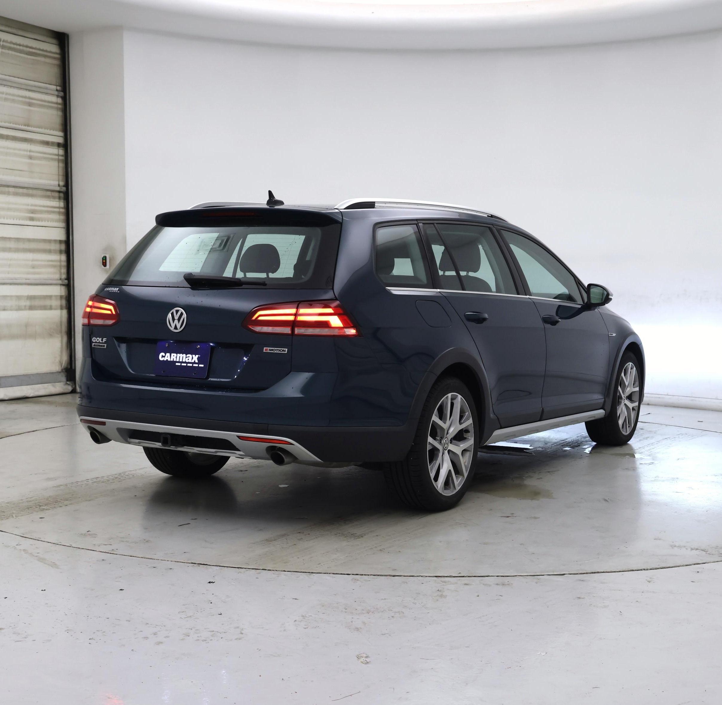 Thumbnail: 2019 Volkswagen Golf - 8