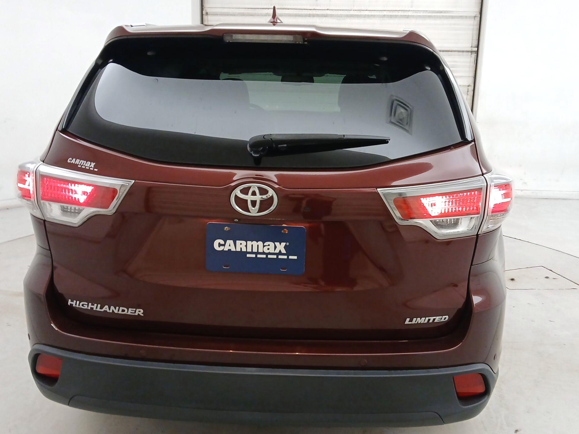 Thumbnail: 2016 Toyota Highlander - 6
