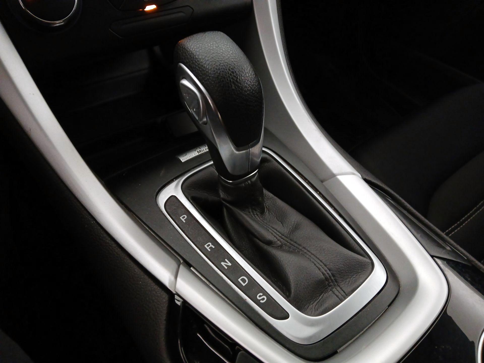 Thumbnail: 2015 Ford Fusion - 17