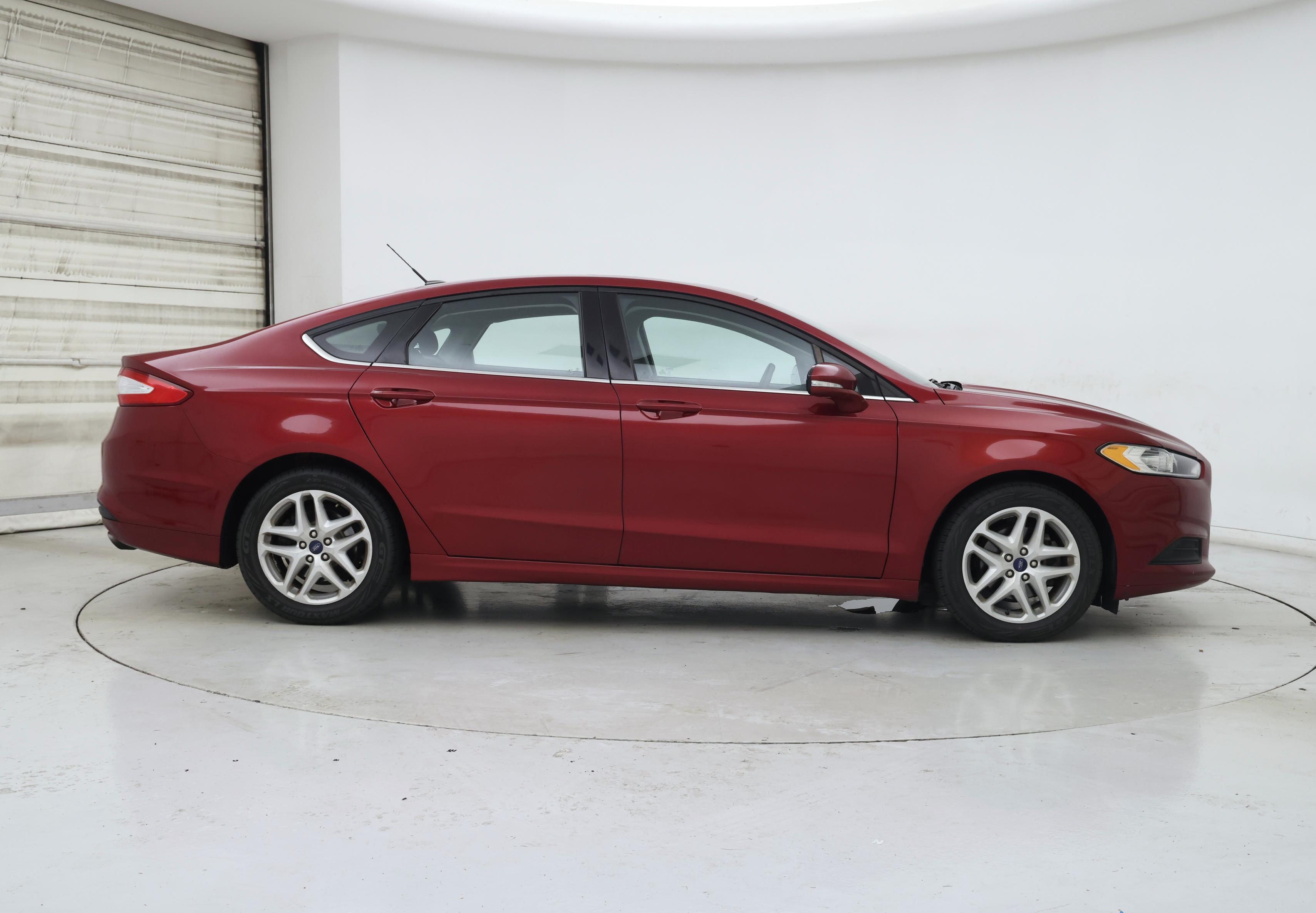 Thumbnail: 2015 Ford Fusion - 7