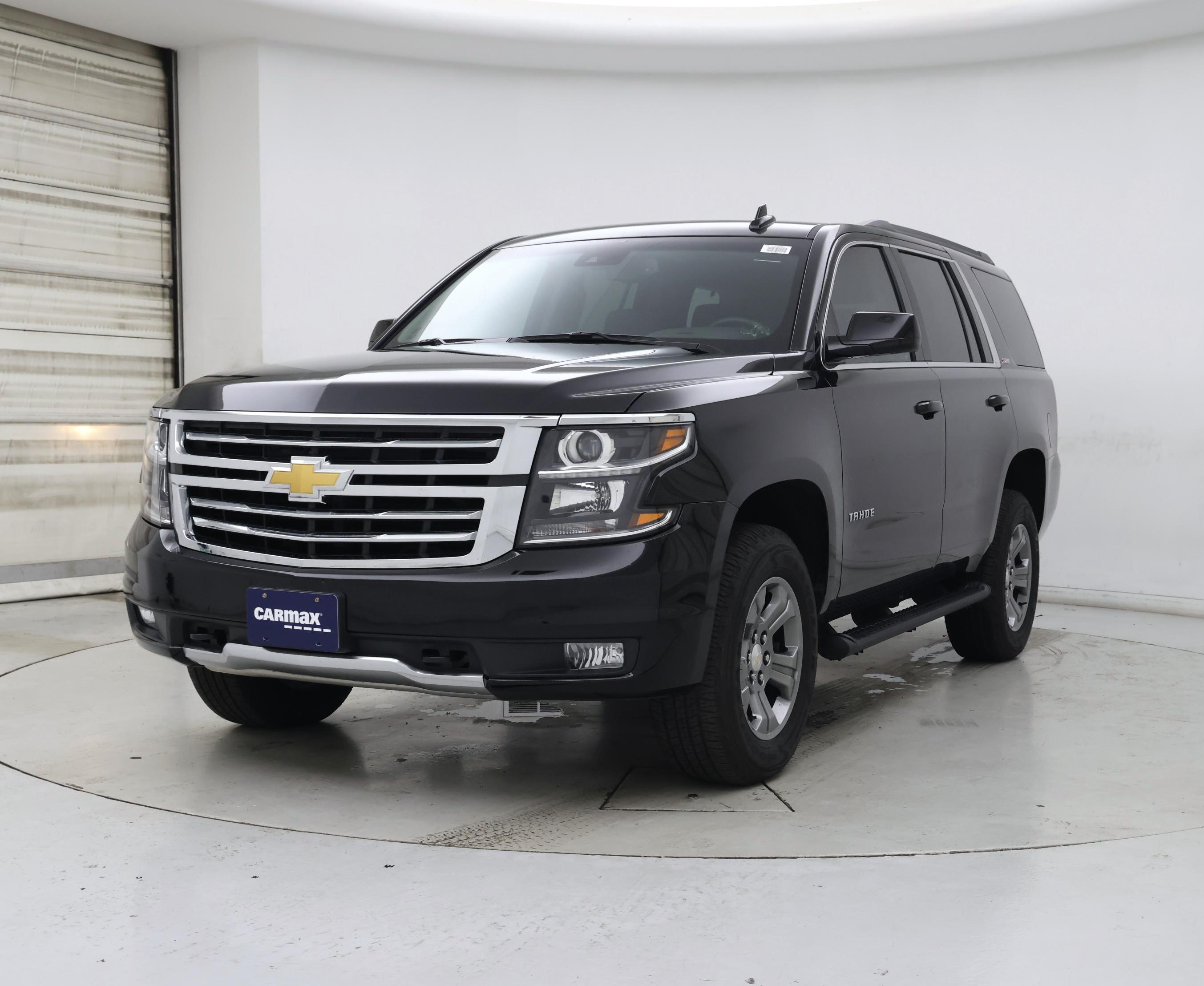 Thumbnail: 2020 Chevrolet Tahoe - 4