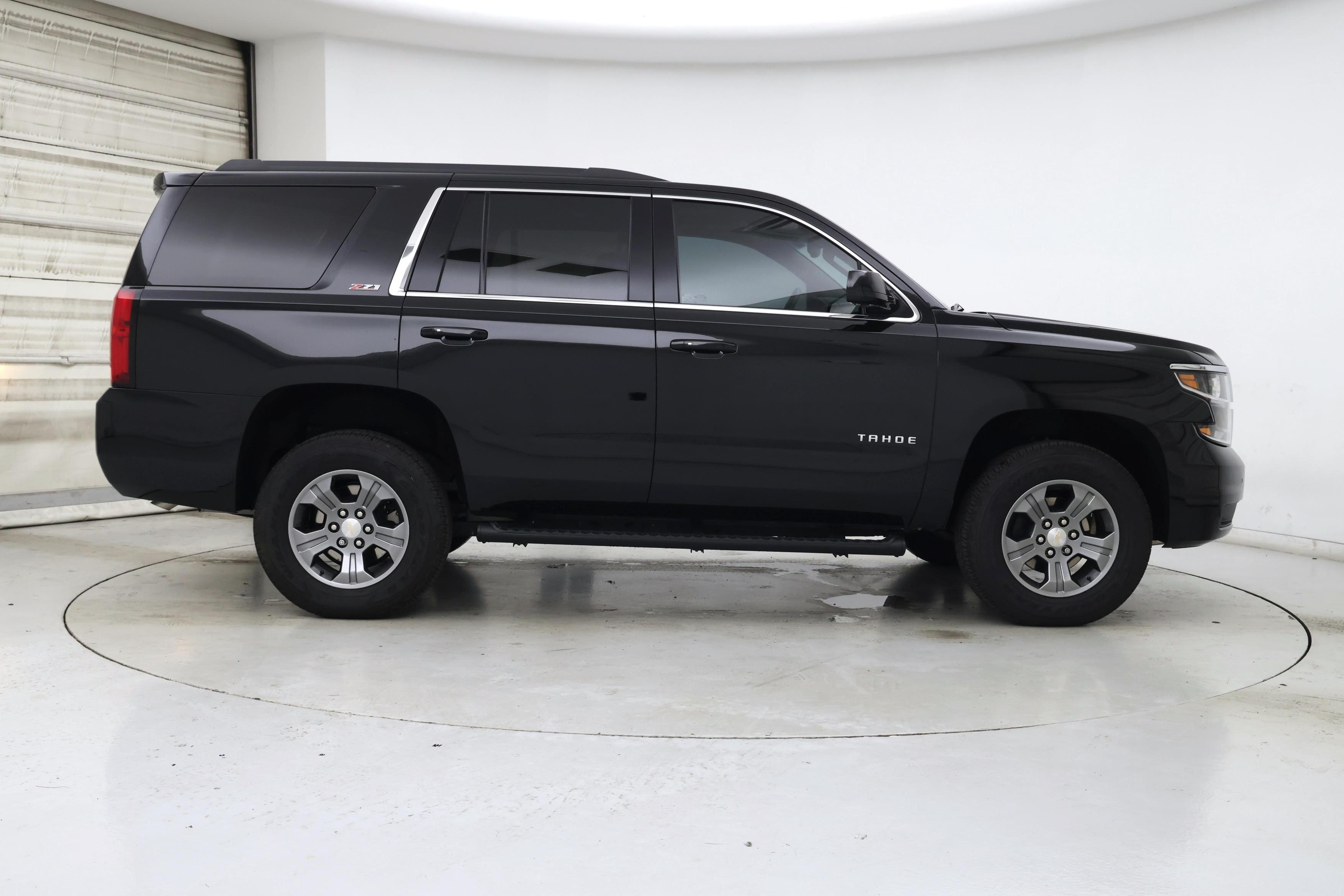 Thumbnail: 2020 Chevrolet Tahoe - 7
