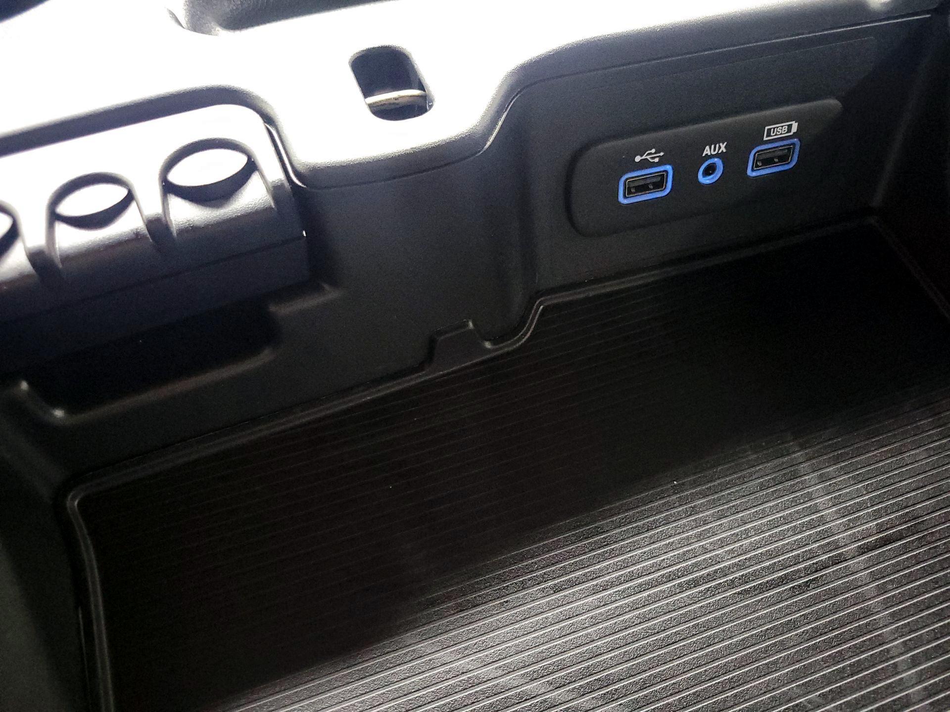 Thumbnail: 2021 RAM 1500 Classic - 18