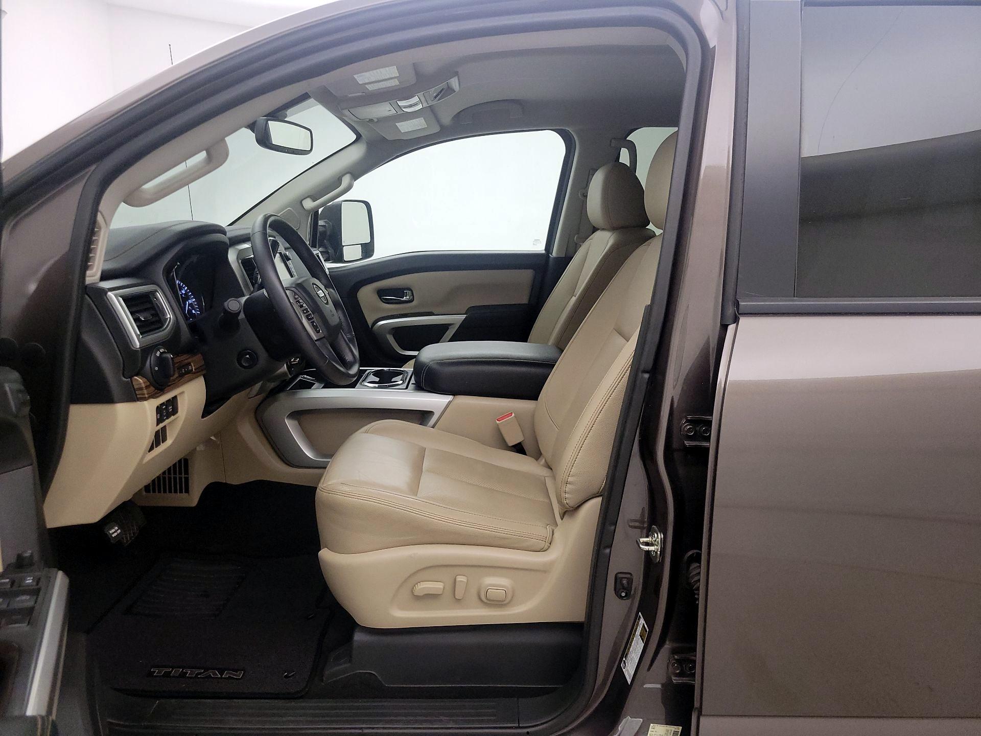 Thumbnail: 2018 Nissan Titan - 11