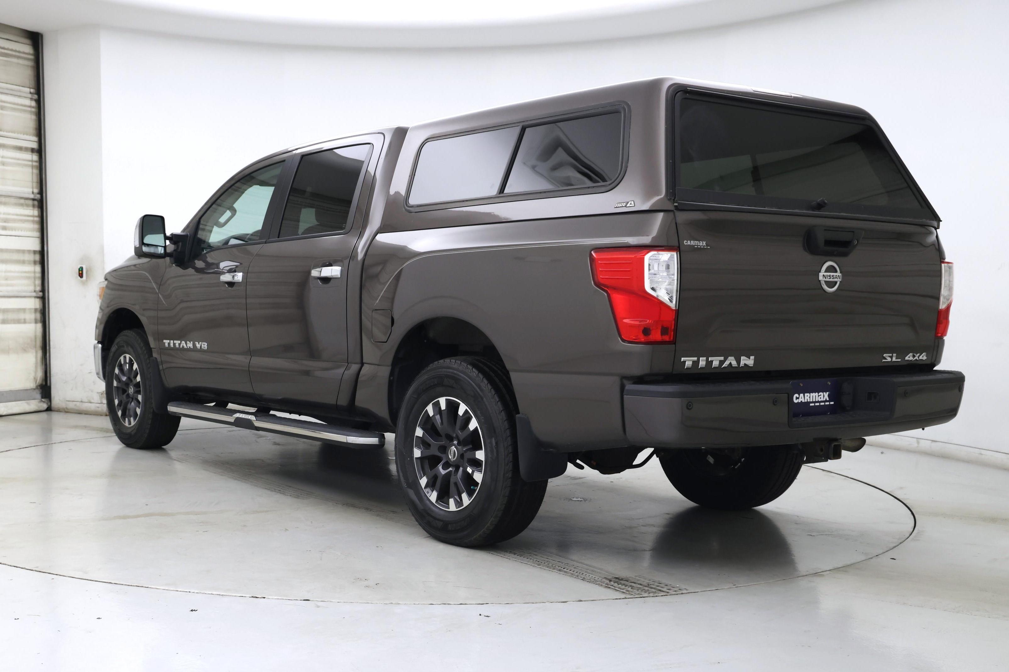 Thumbnail: 2018 Nissan Titan - 2
