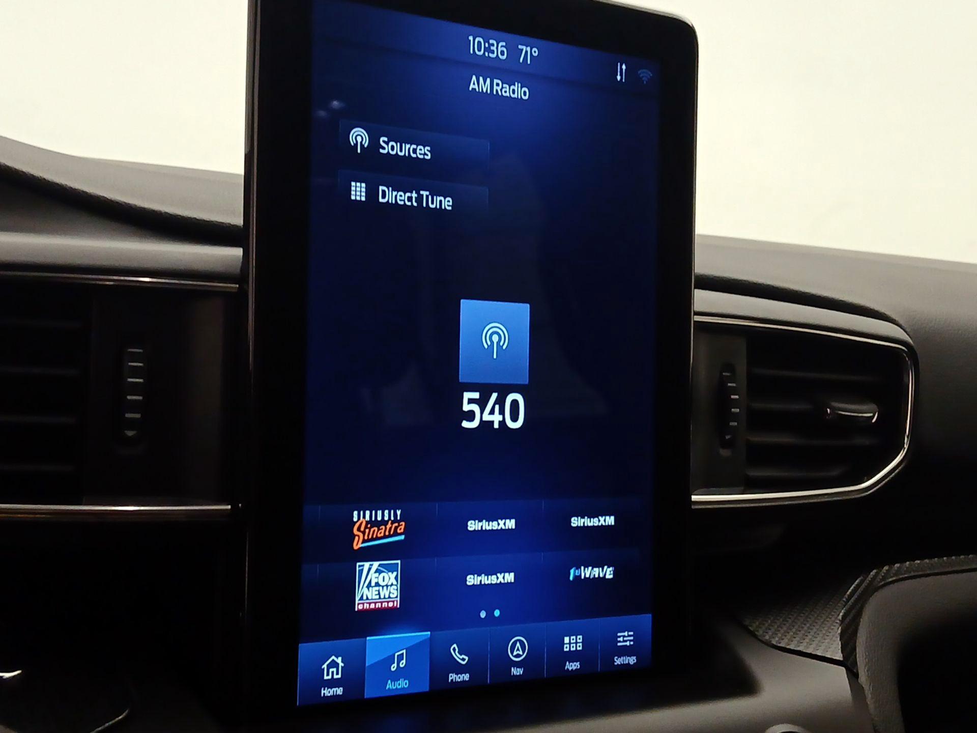Thumbnail: 2020 Ford Explorer - 15