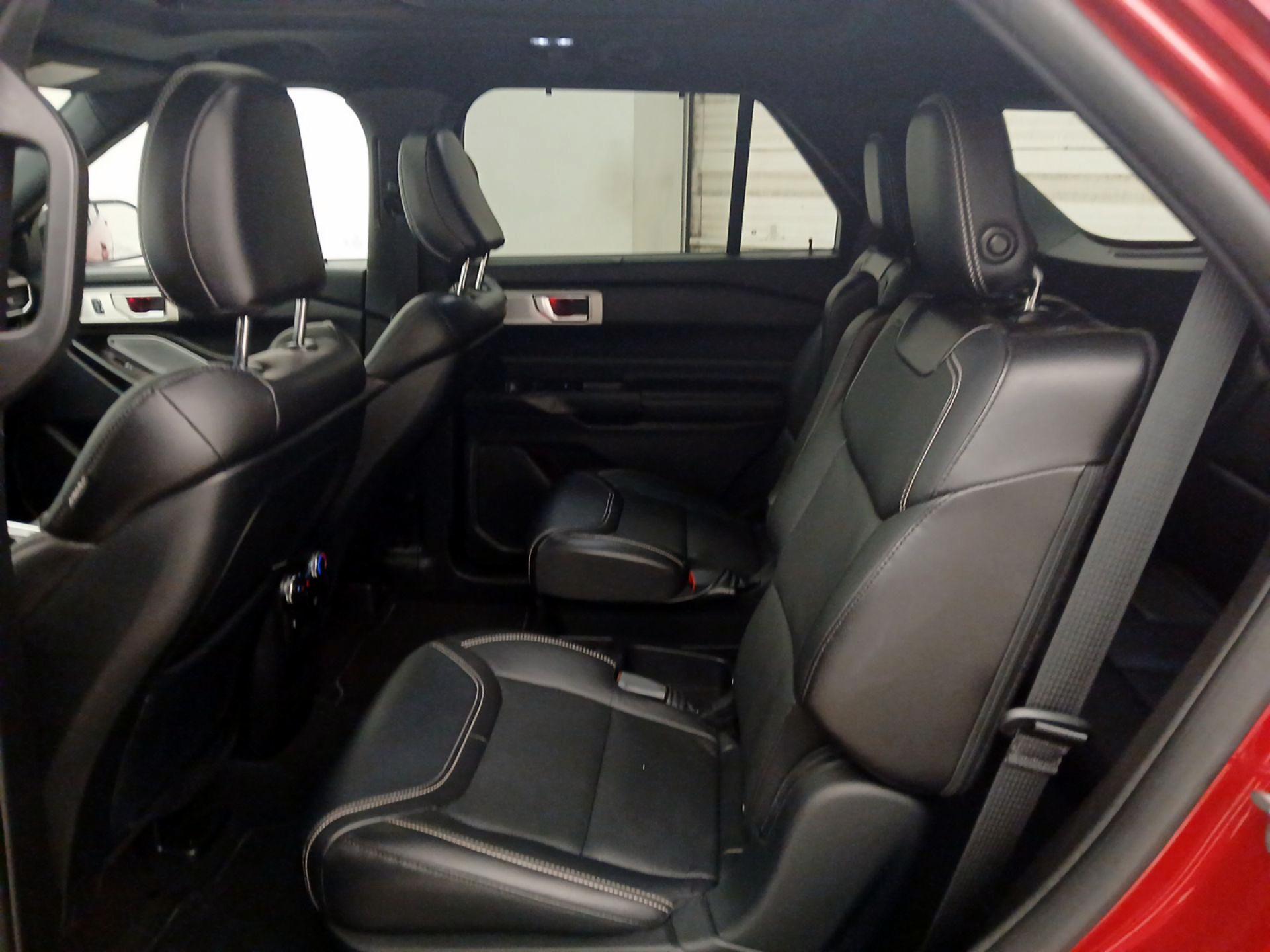 Thumbnail: 2020 Ford Explorer - 20