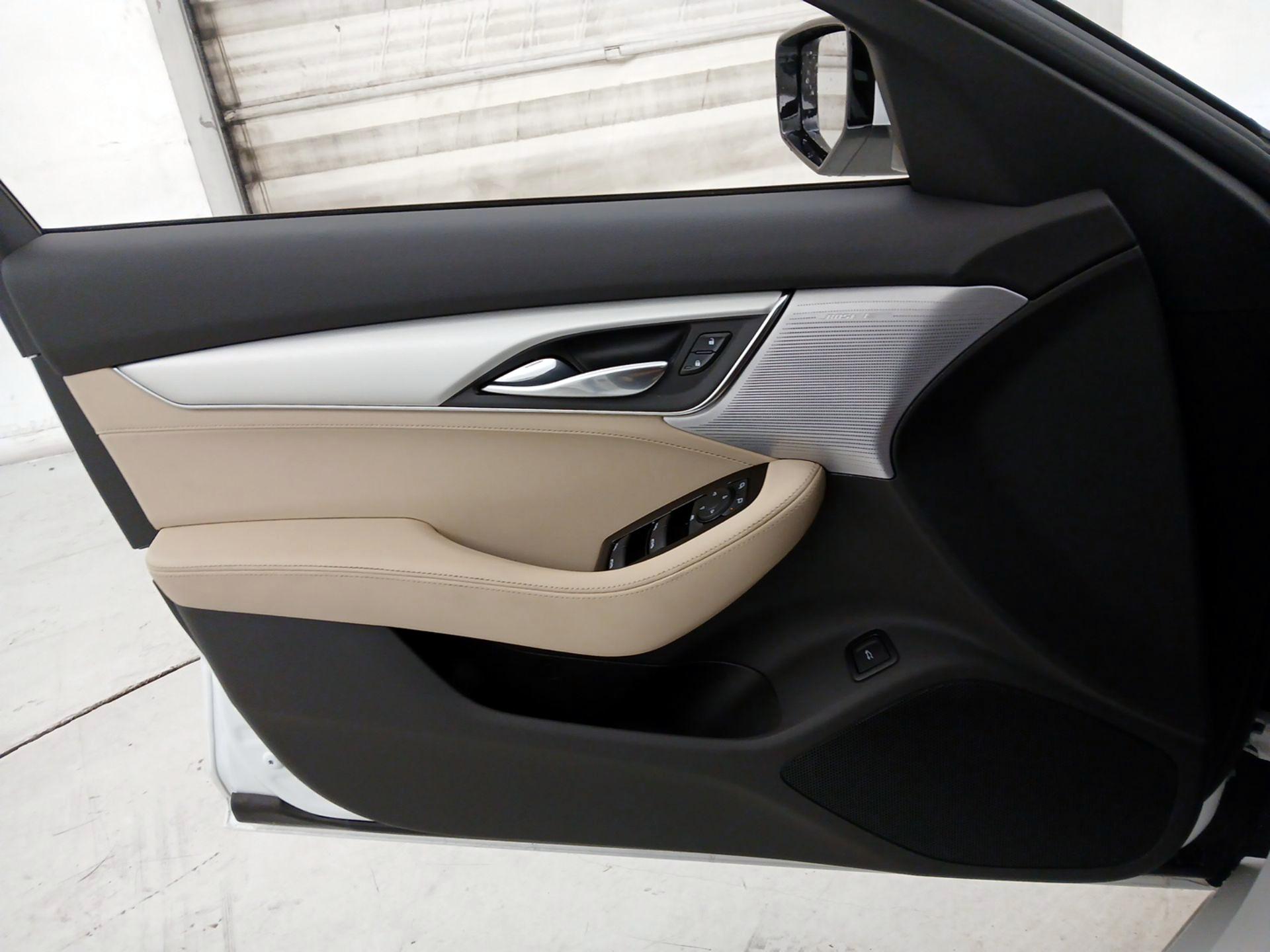 Thumbnail: 2024 Cadillac CT5 - 12