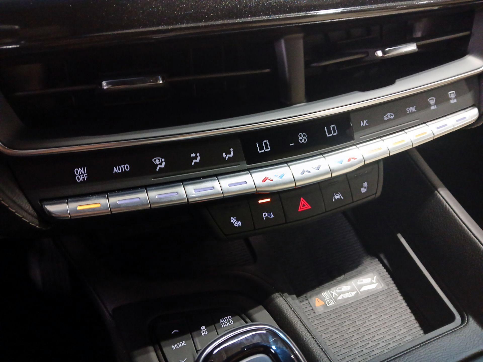 Thumbnail: 2024 Cadillac CT5 - 17