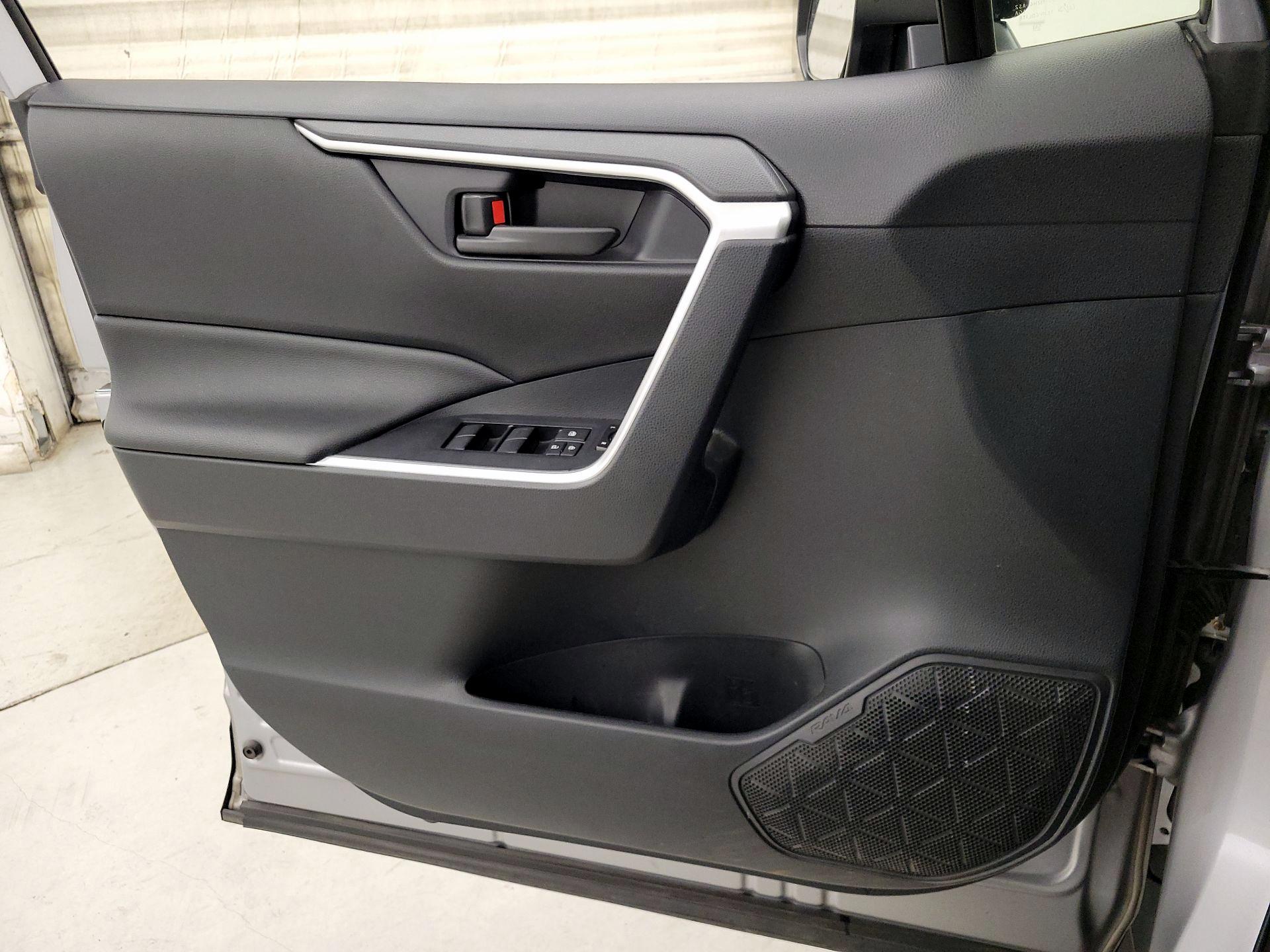 Thumbnail: 2023 Toyota RAV4 - 12