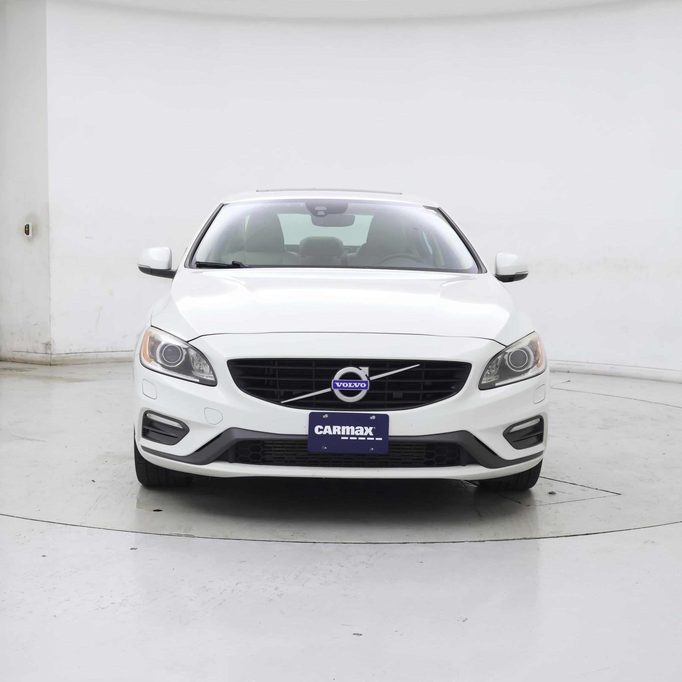 Thumbnail: 2017 Volvo S60 - 5