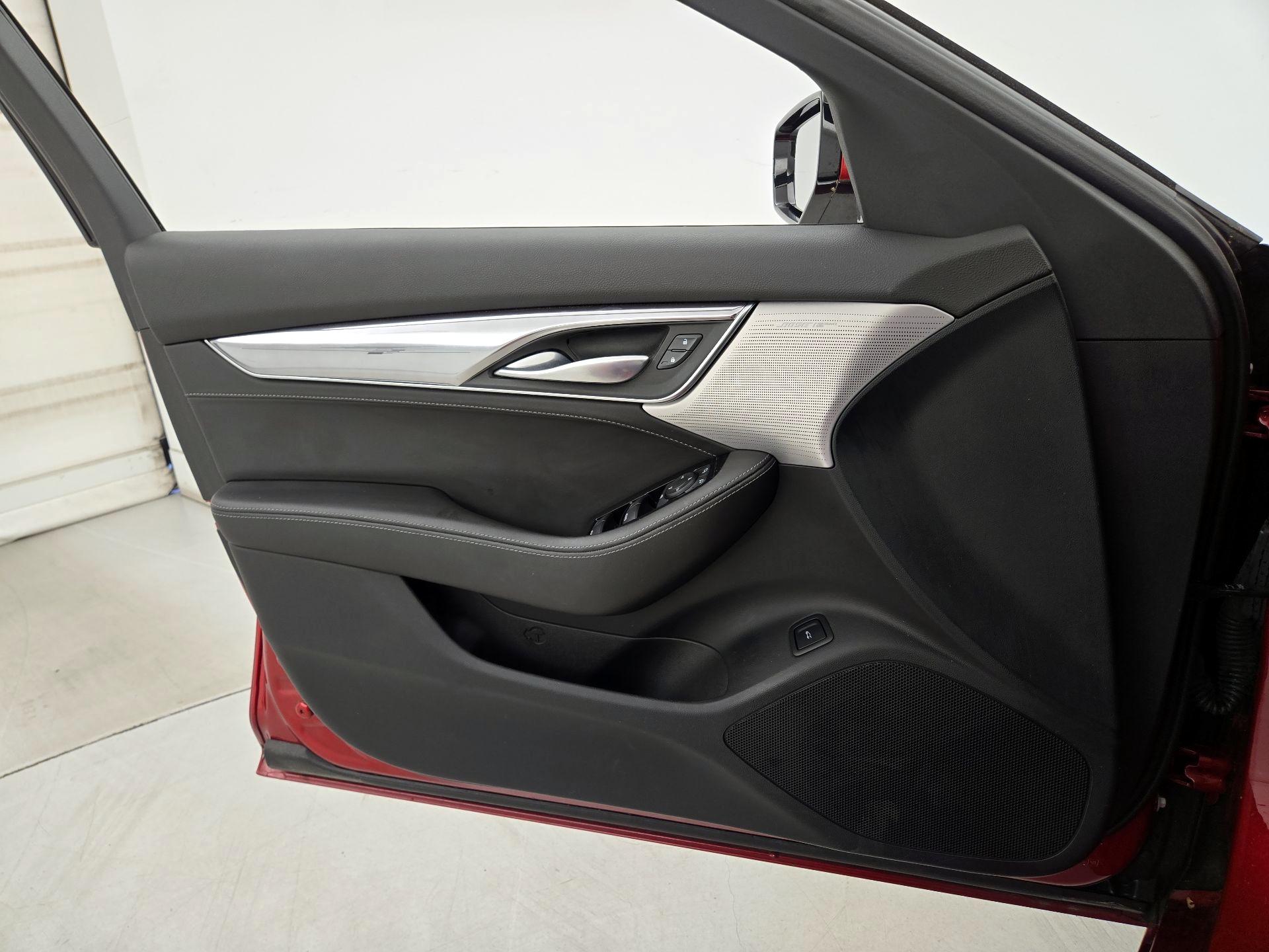 Thumbnail: 2020 Cadillac CT5 - 12