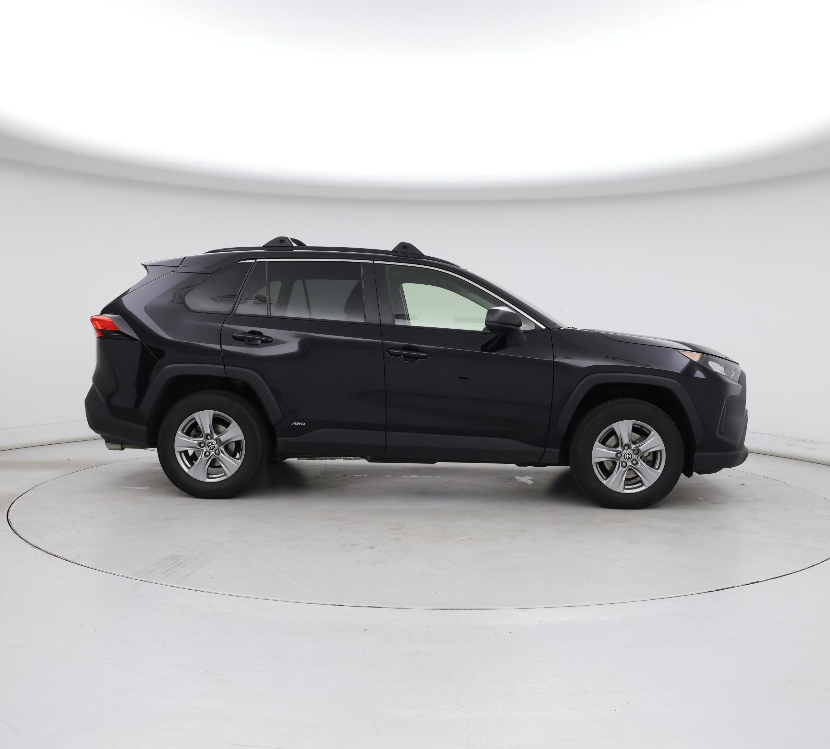 Thumbnail: 2022 Toyota RAV4 - 7
