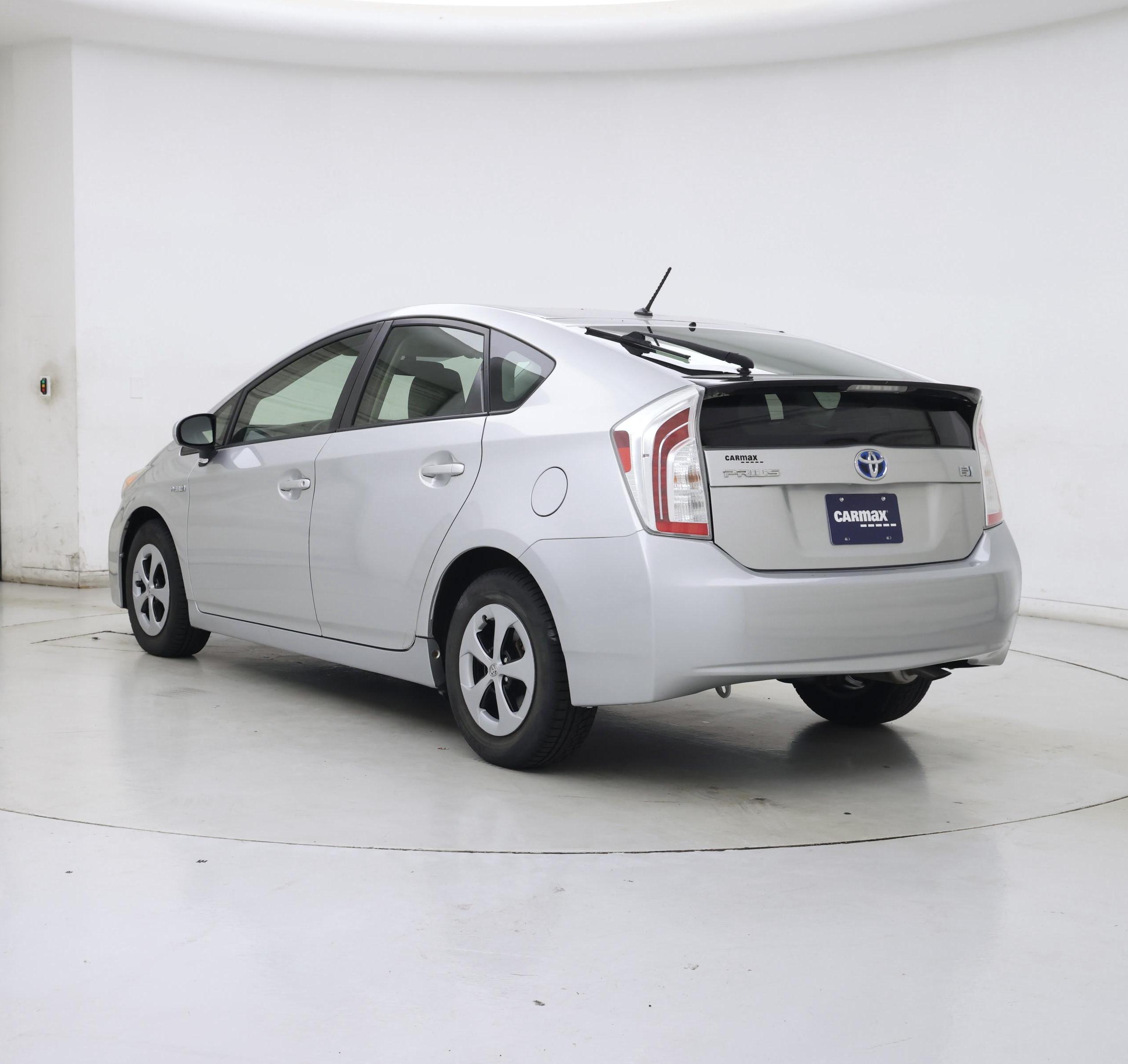 Thumbnail: 2015 Toyota Prius - 2
