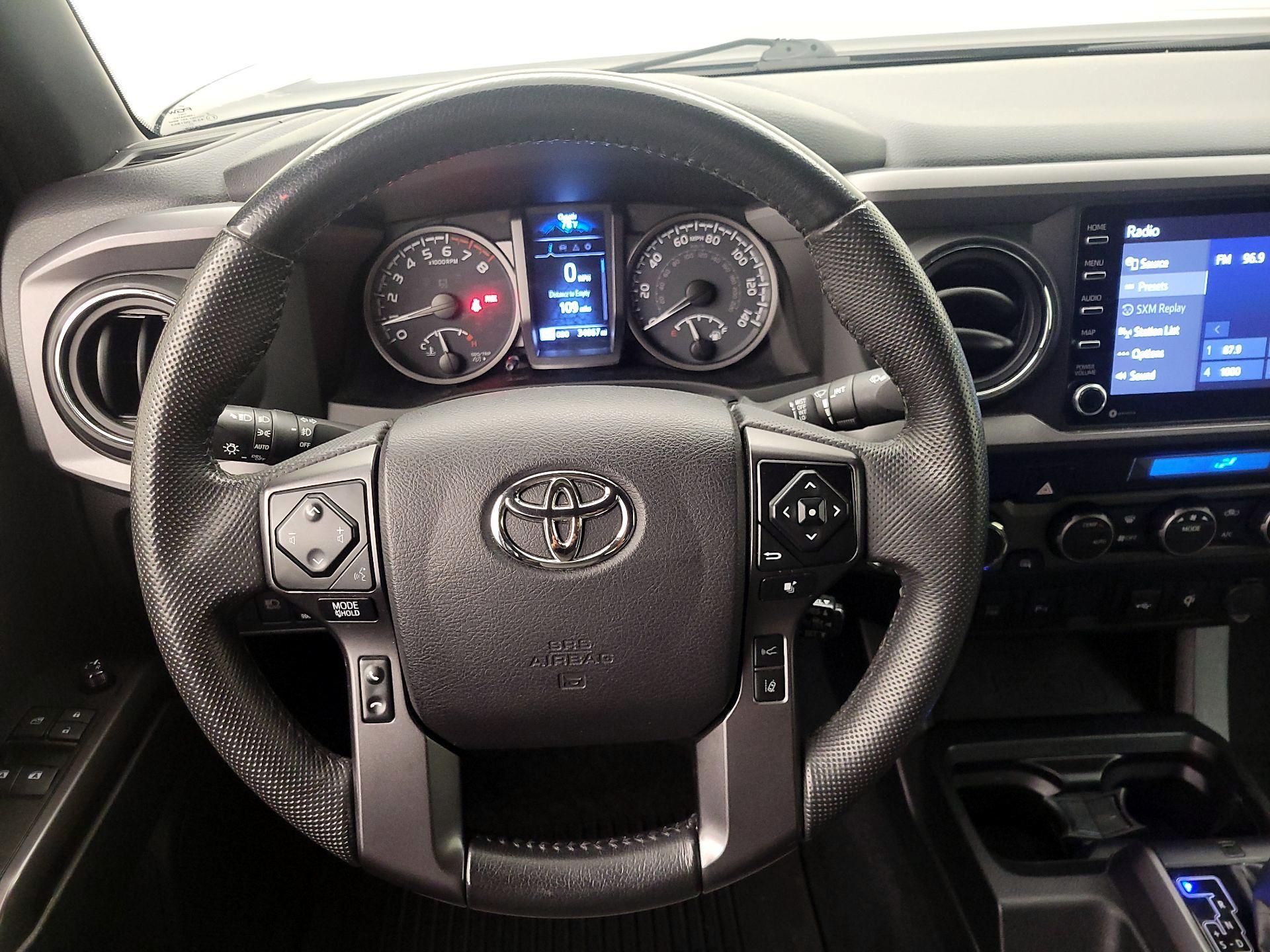 Thumbnail: 2021 Toyota Tacoma - 10