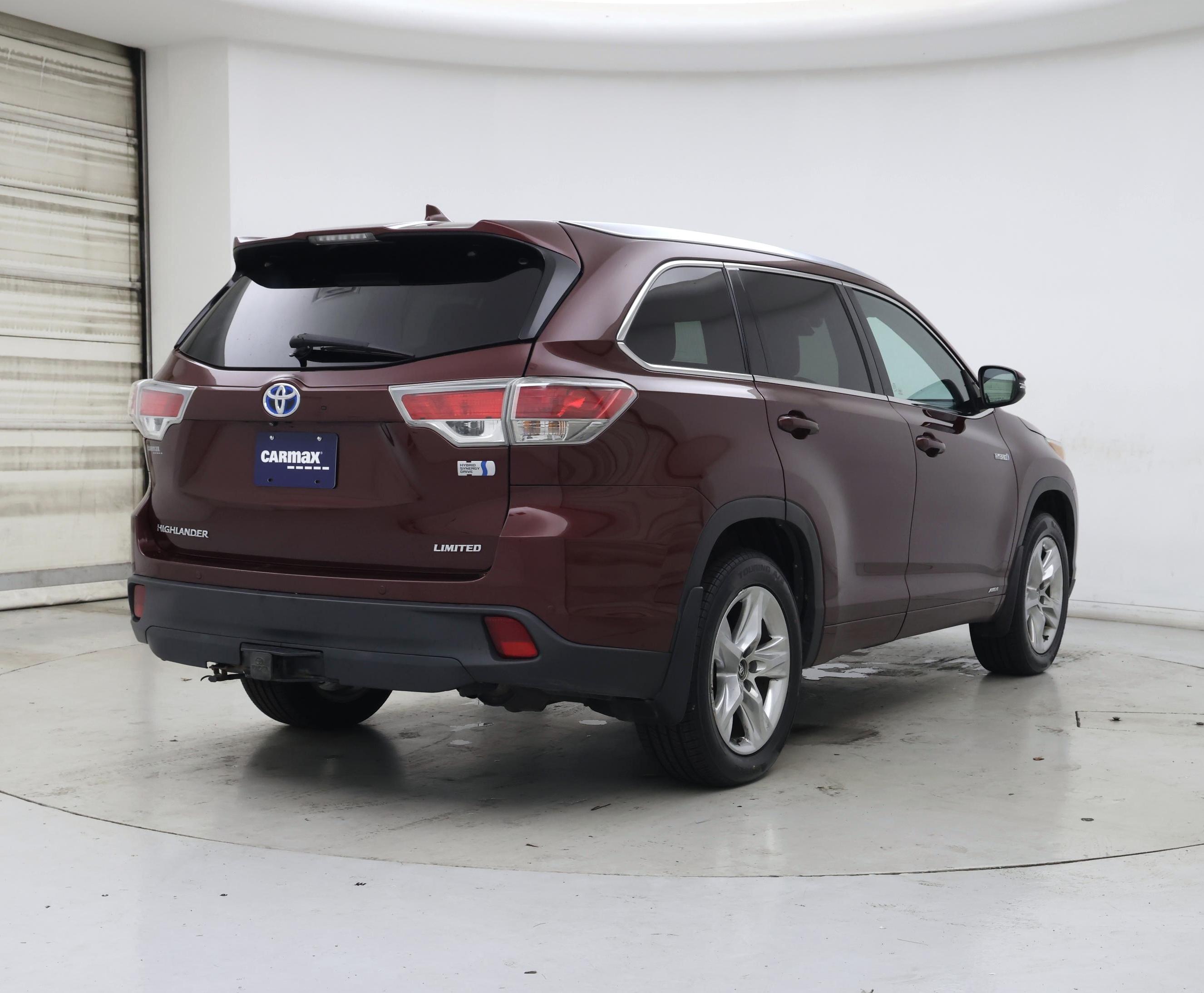 Thumbnail: 2016 Toyota Highlander - 8
