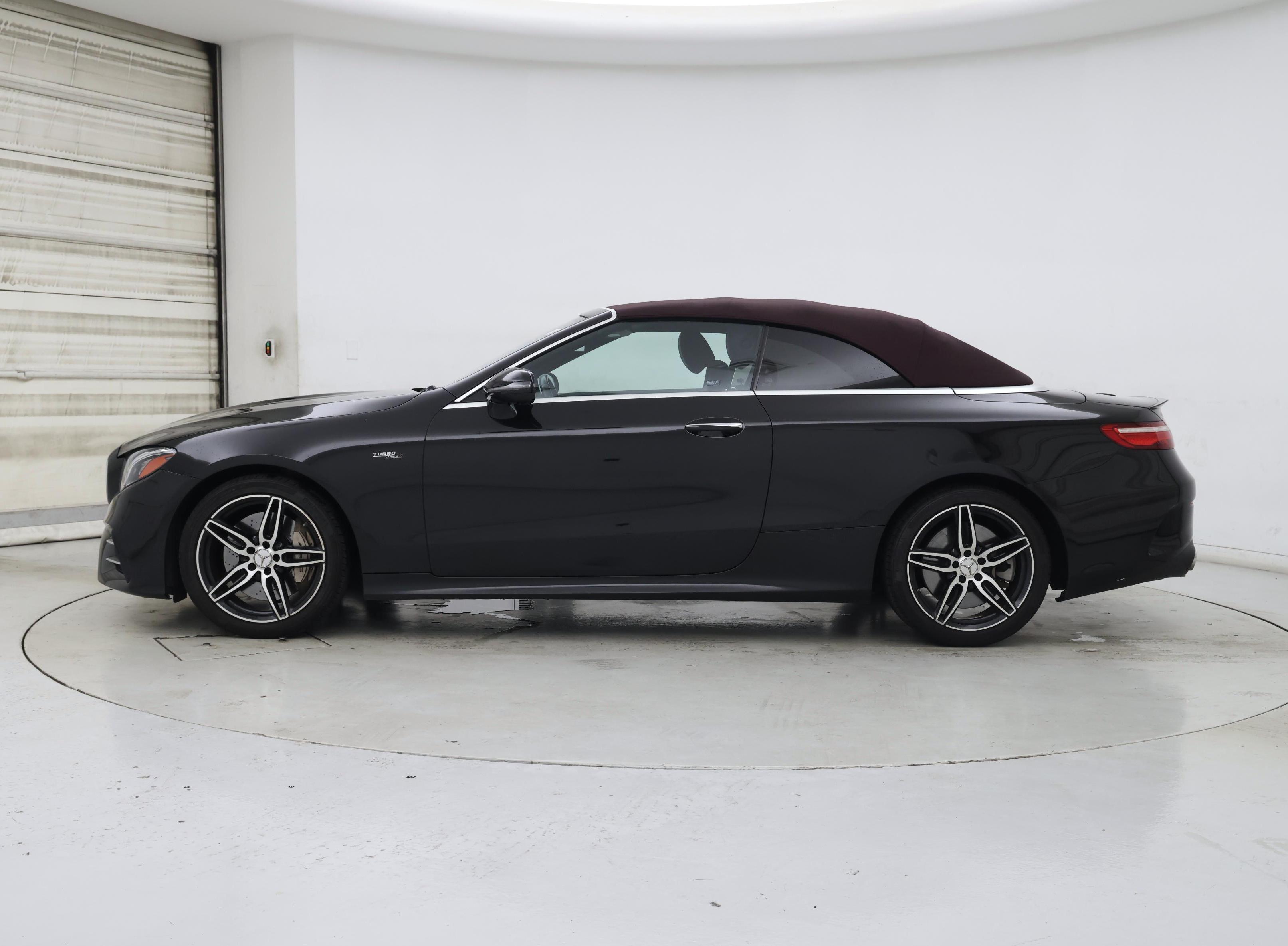 Thumbnail: 2019 Mercedes-Benz E-Class - 3