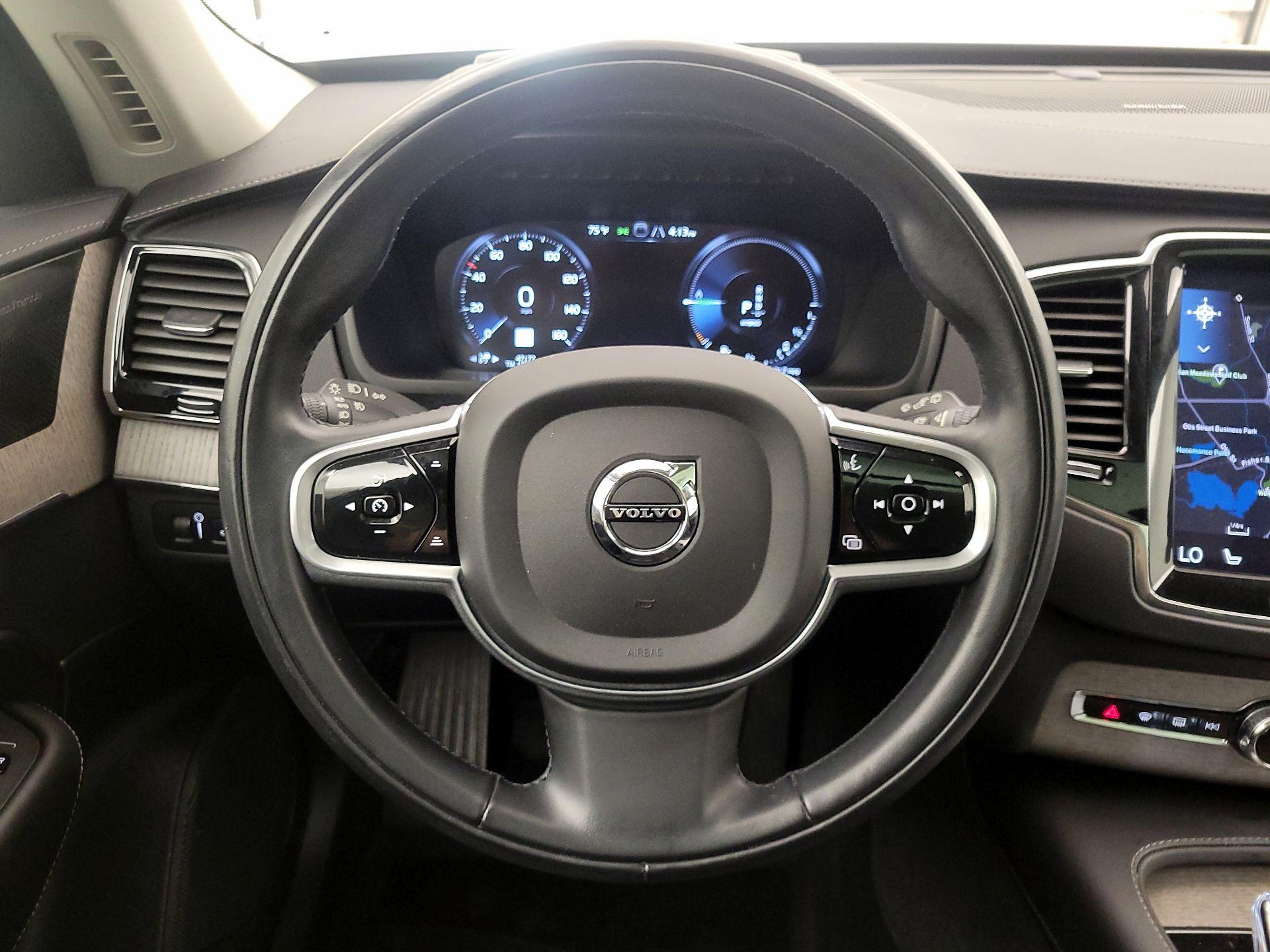 Thumbnail: 2022 Volvo XC90 - 10