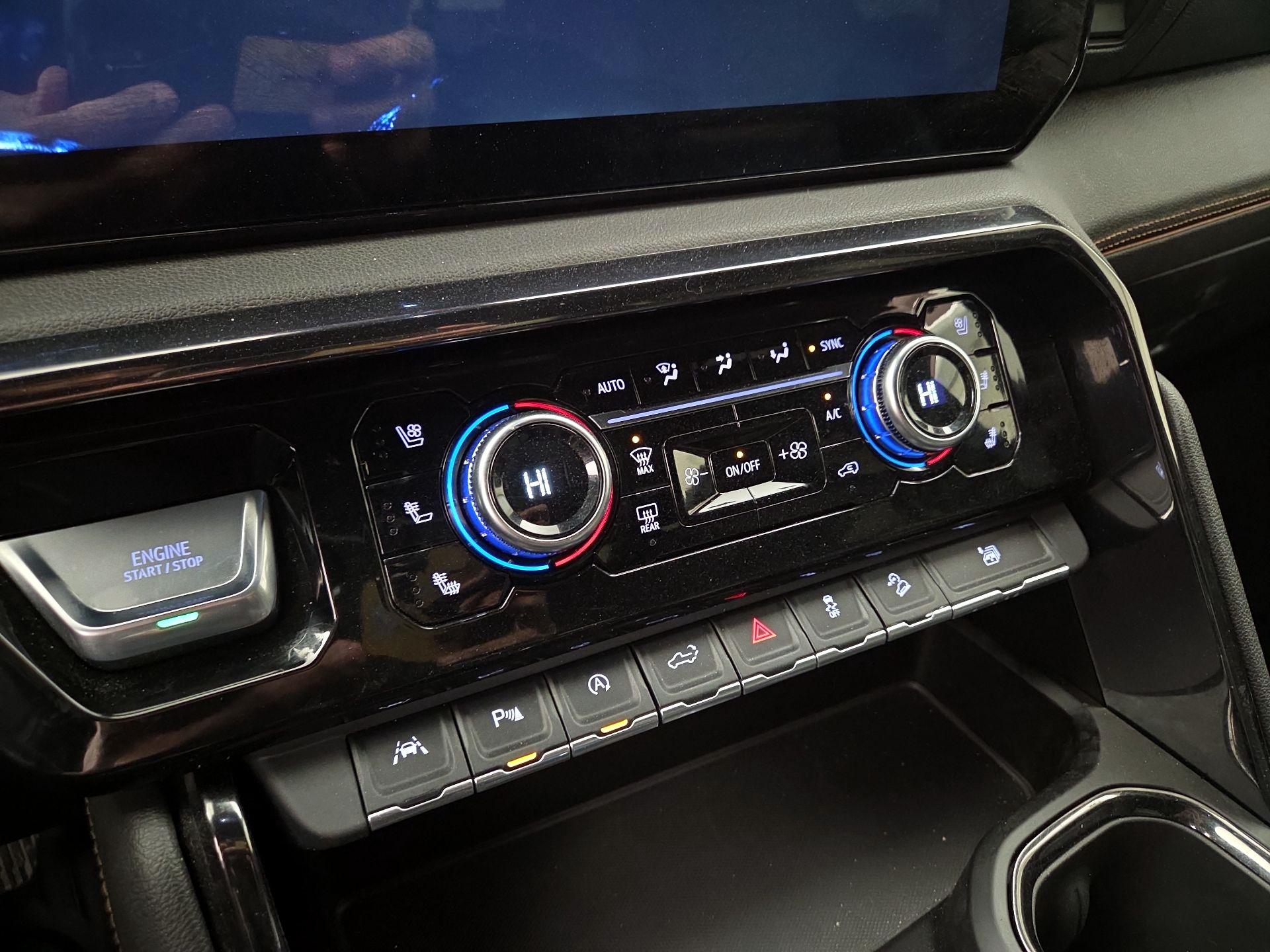 Thumbnail: 2023 GMC Sierra 1500 - 16