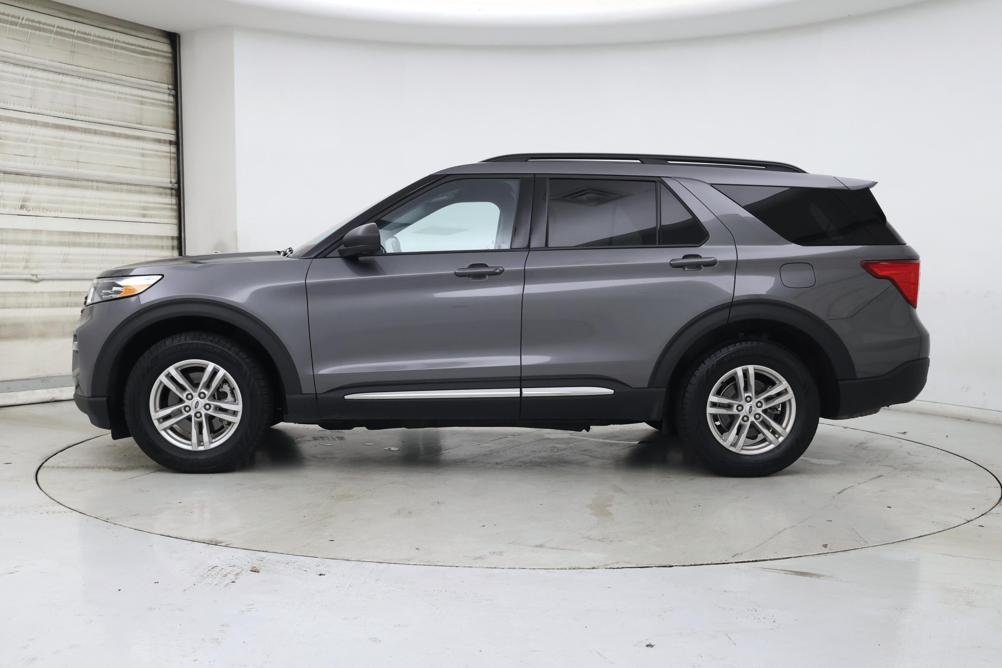 Thumbnail: 2023 Ford Explorer - 3
