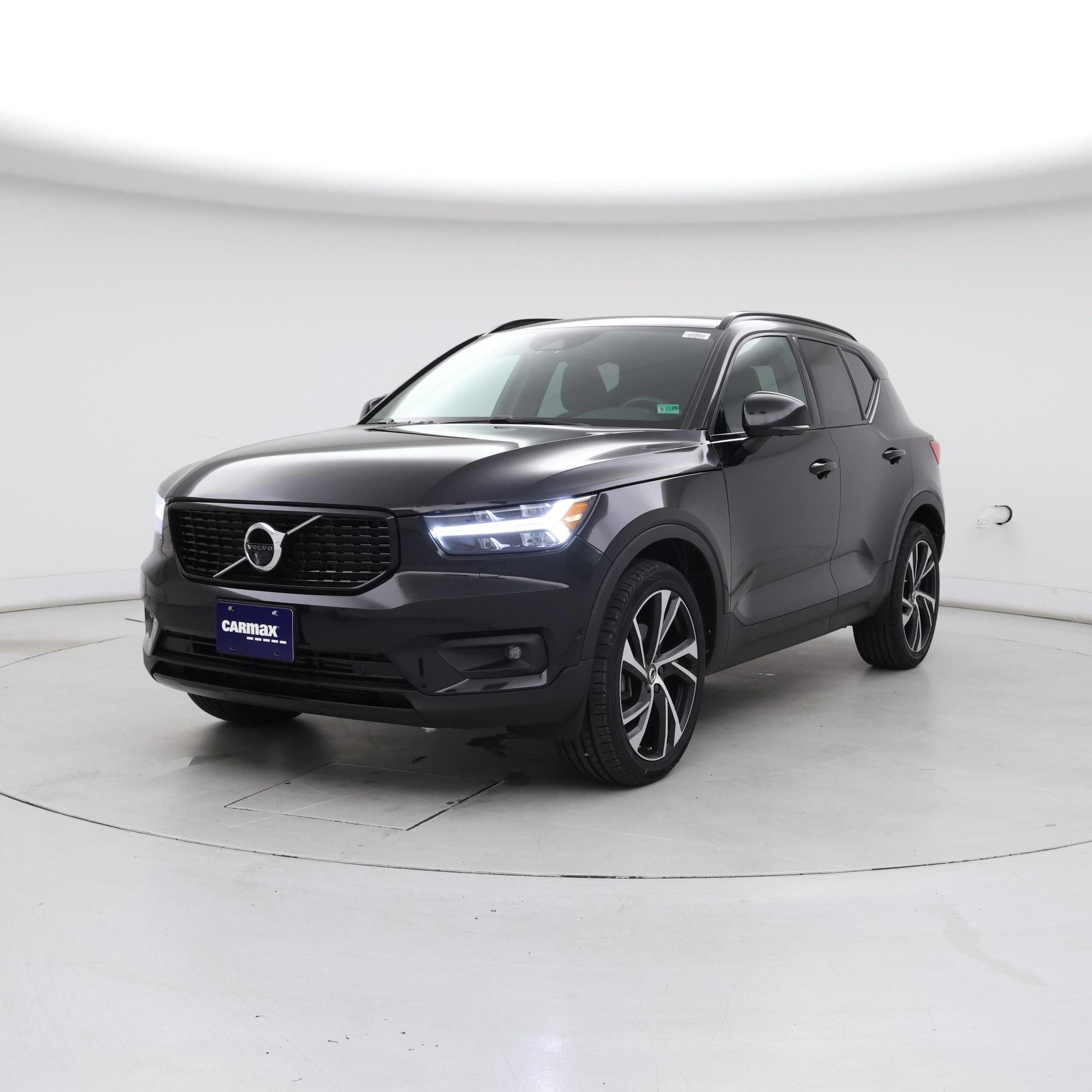 Thumbnail: 2021 Volvo XC40 - 4