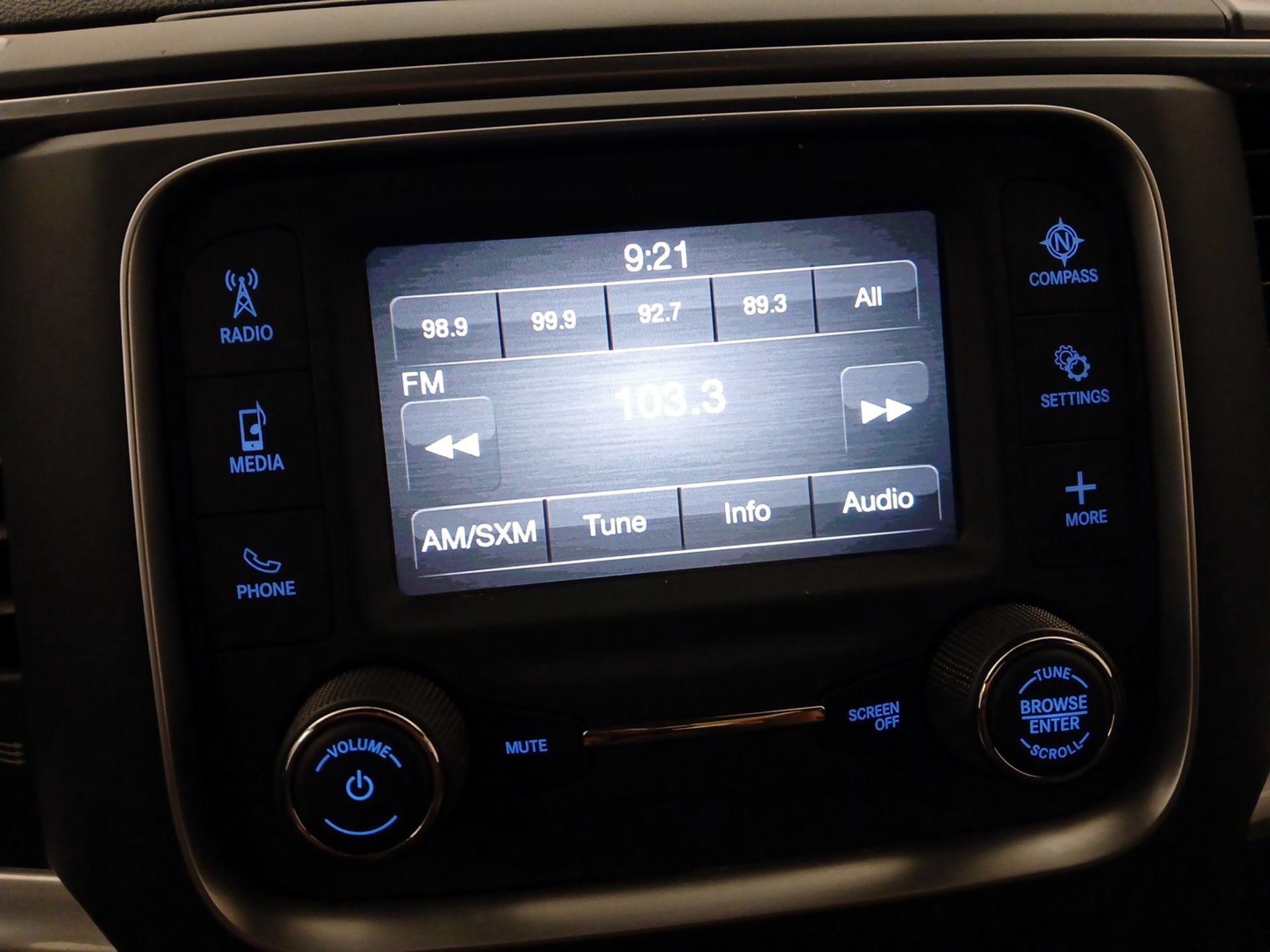 Thumbnail: 2021 RAM 1500 Classic - 15