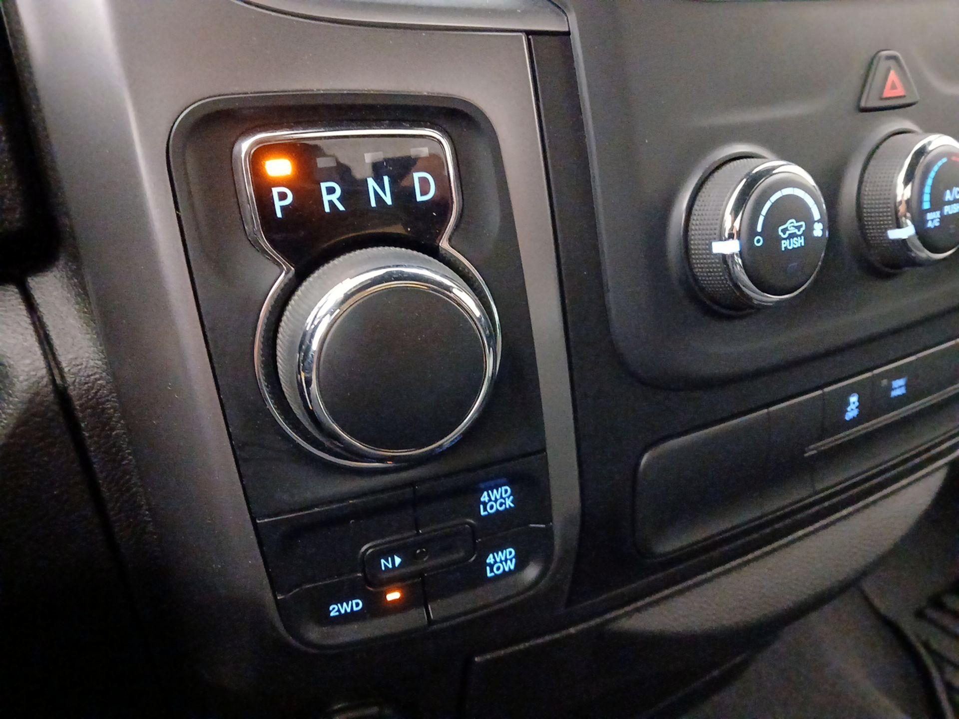 Thumbnail: 2021 RAM 1500 Classic - 17