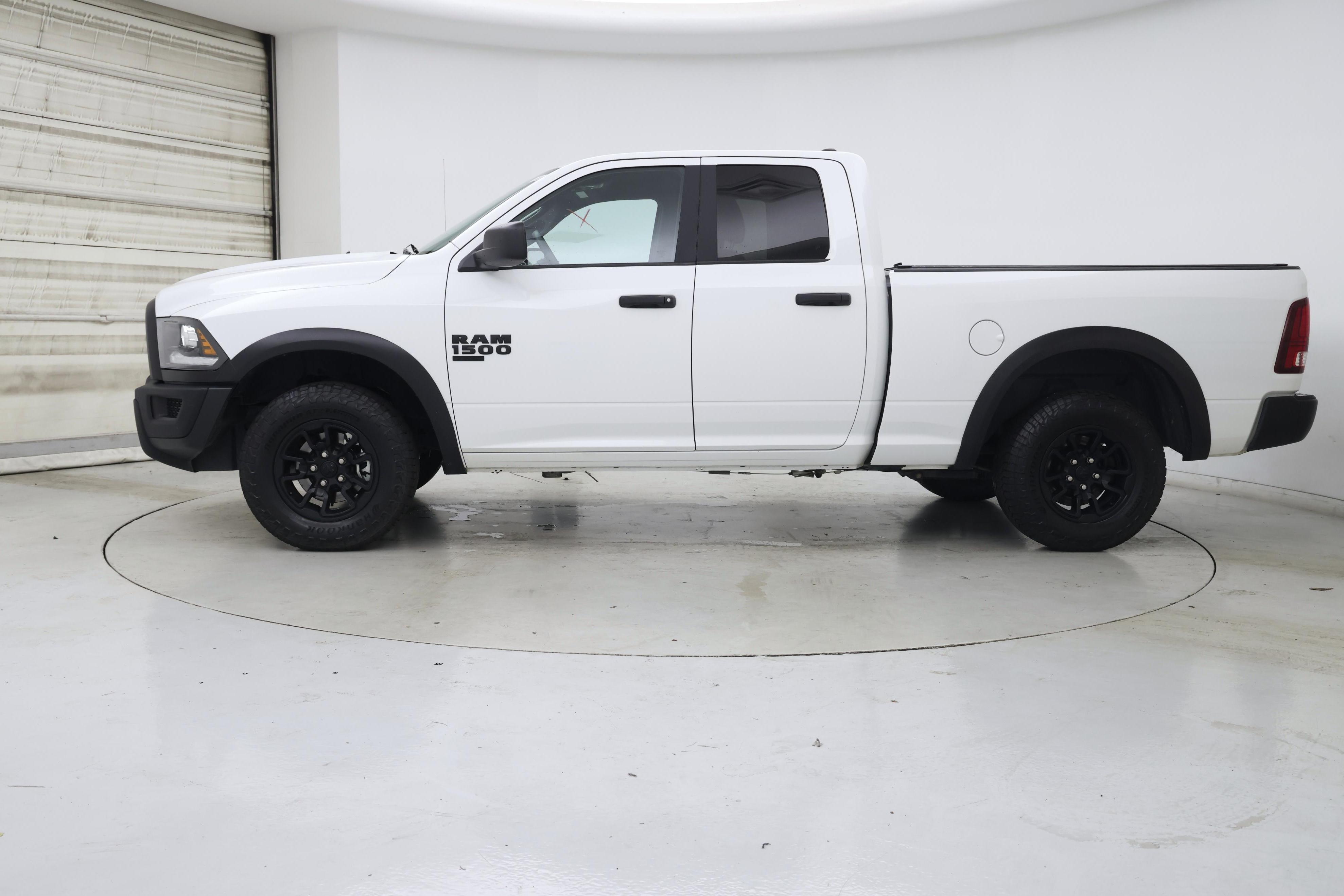 Thumbnail: 2021 RAM 1500 Classic - 3