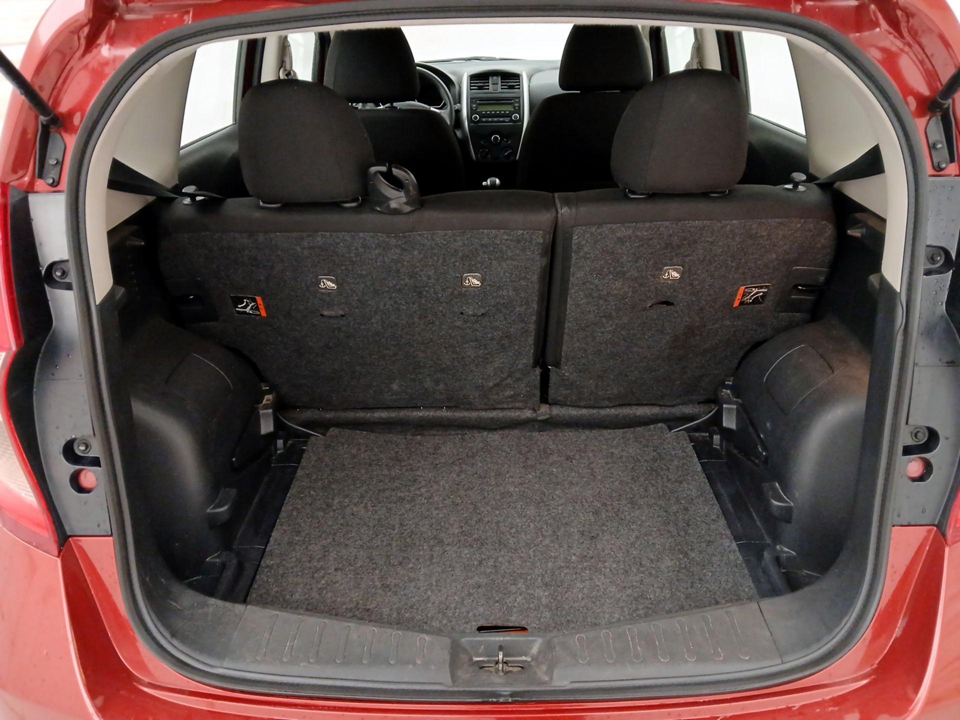 Thumbnail: 2017 Nissan Versa Note - 19