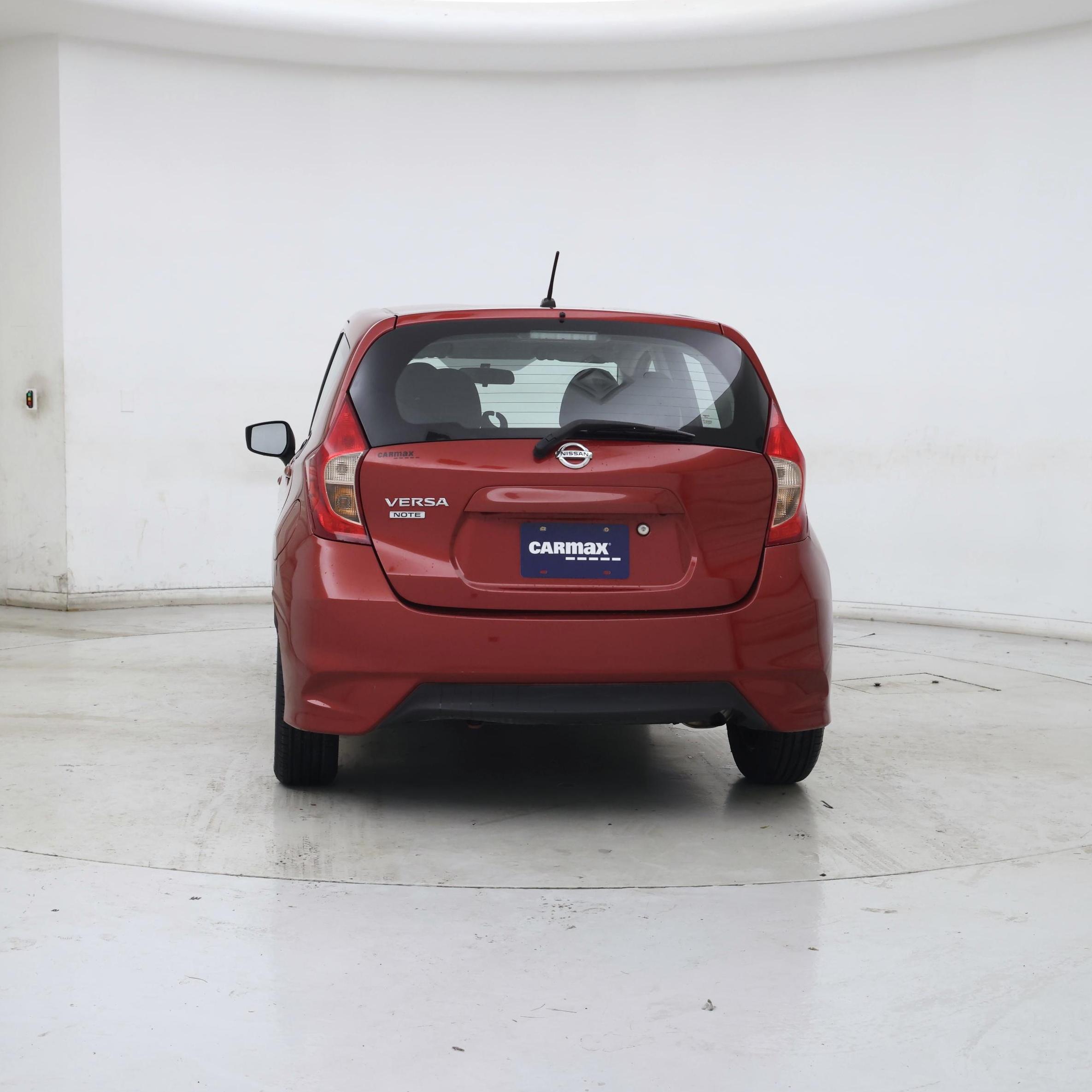 Thumbnail: 2017 Nissan Versa Note - 6