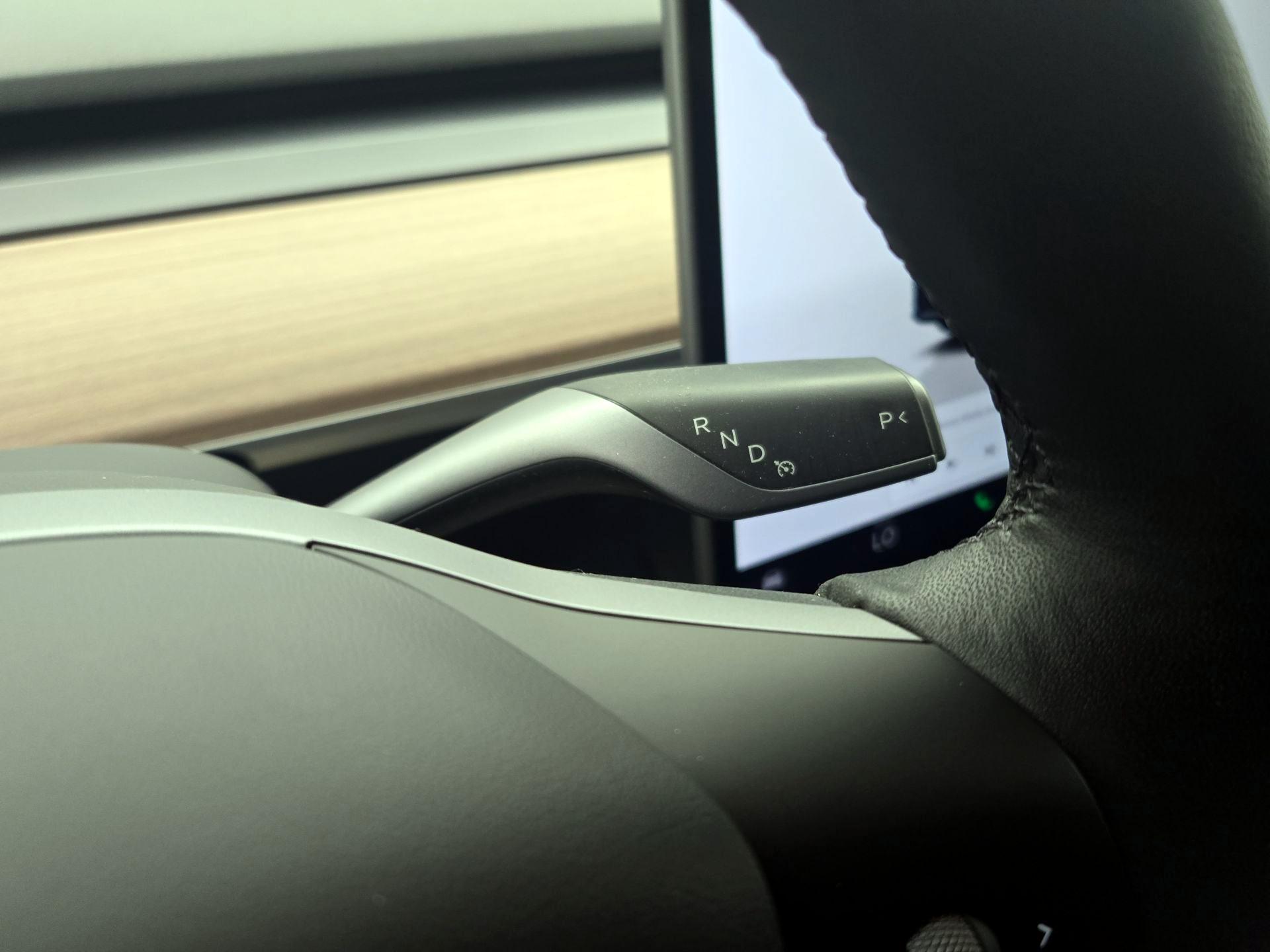 Thumbnail: 2023 Tesla Model Y - 17