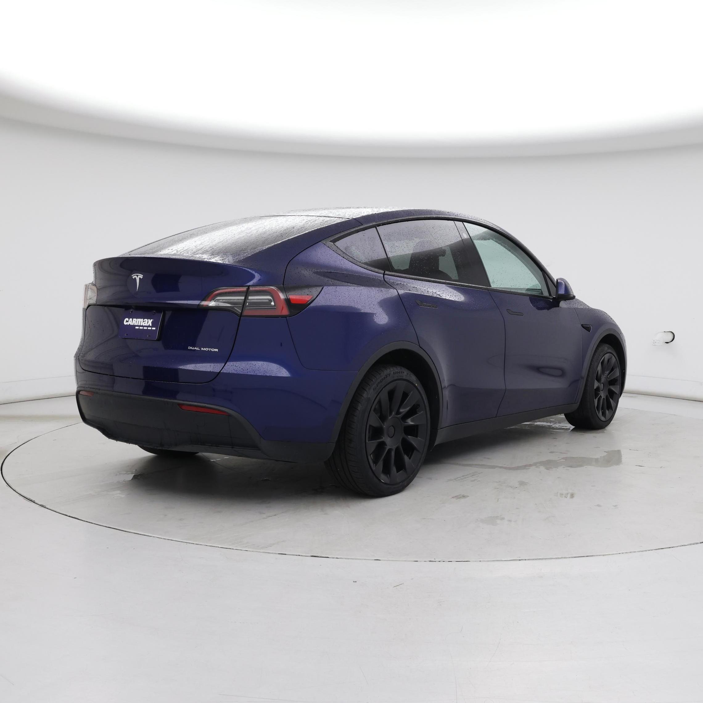 Thumbnail: 2023 Tesla Model Y - 8