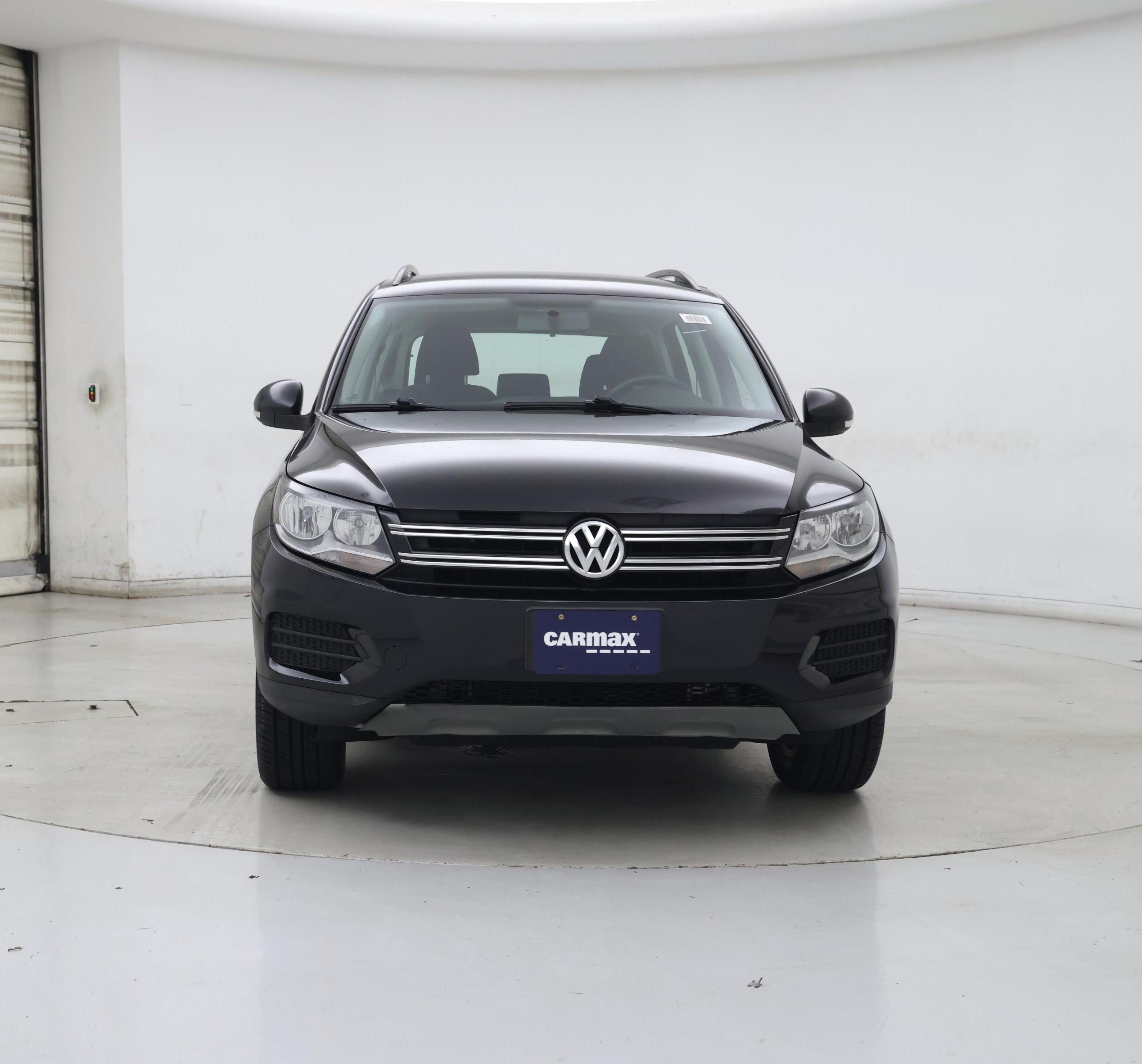 Thumbnail: 2018 Volkswagen Tiguan - 5