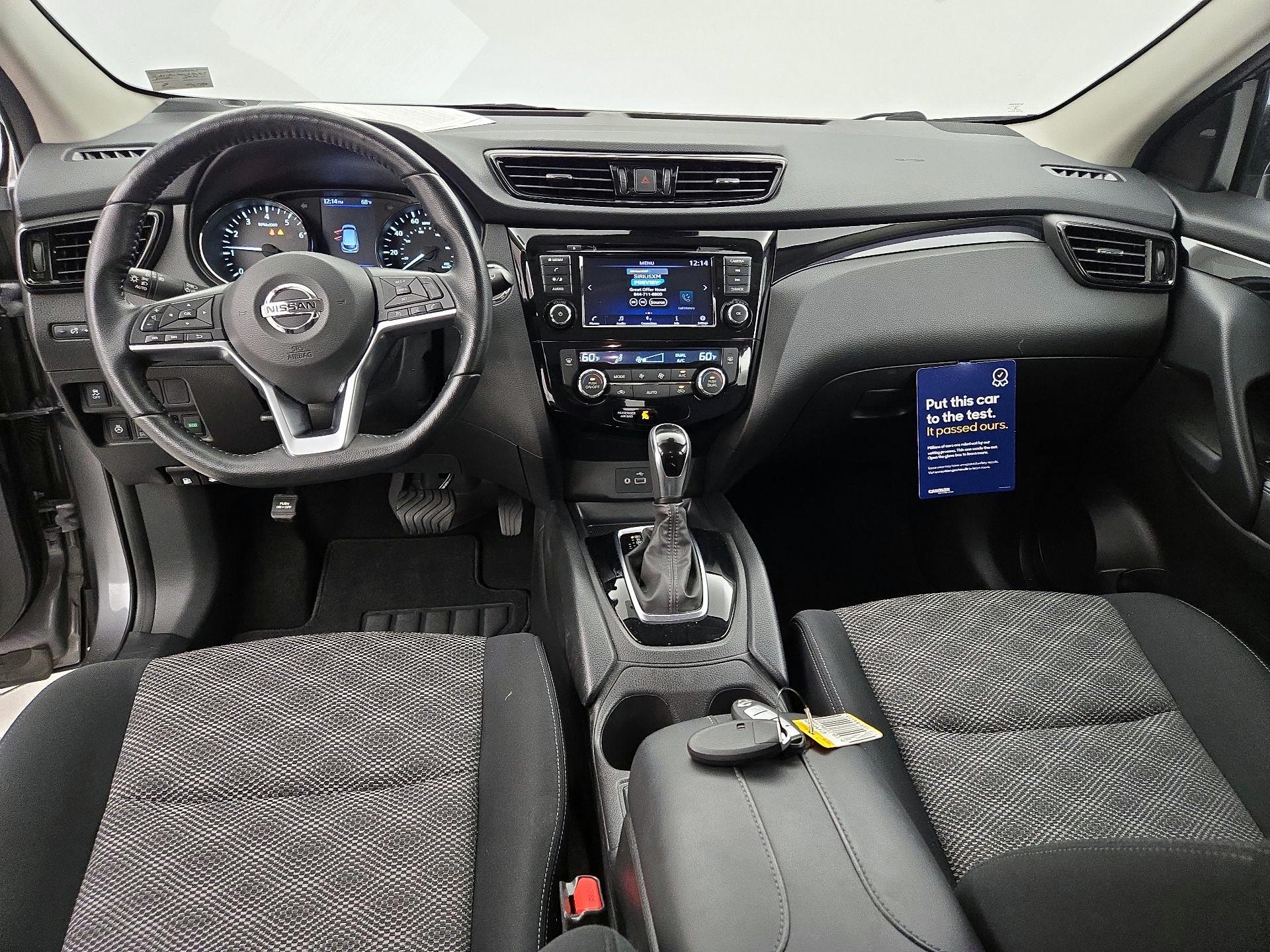 Thumbnail: 2021 Nissan Rogue Sport - 9