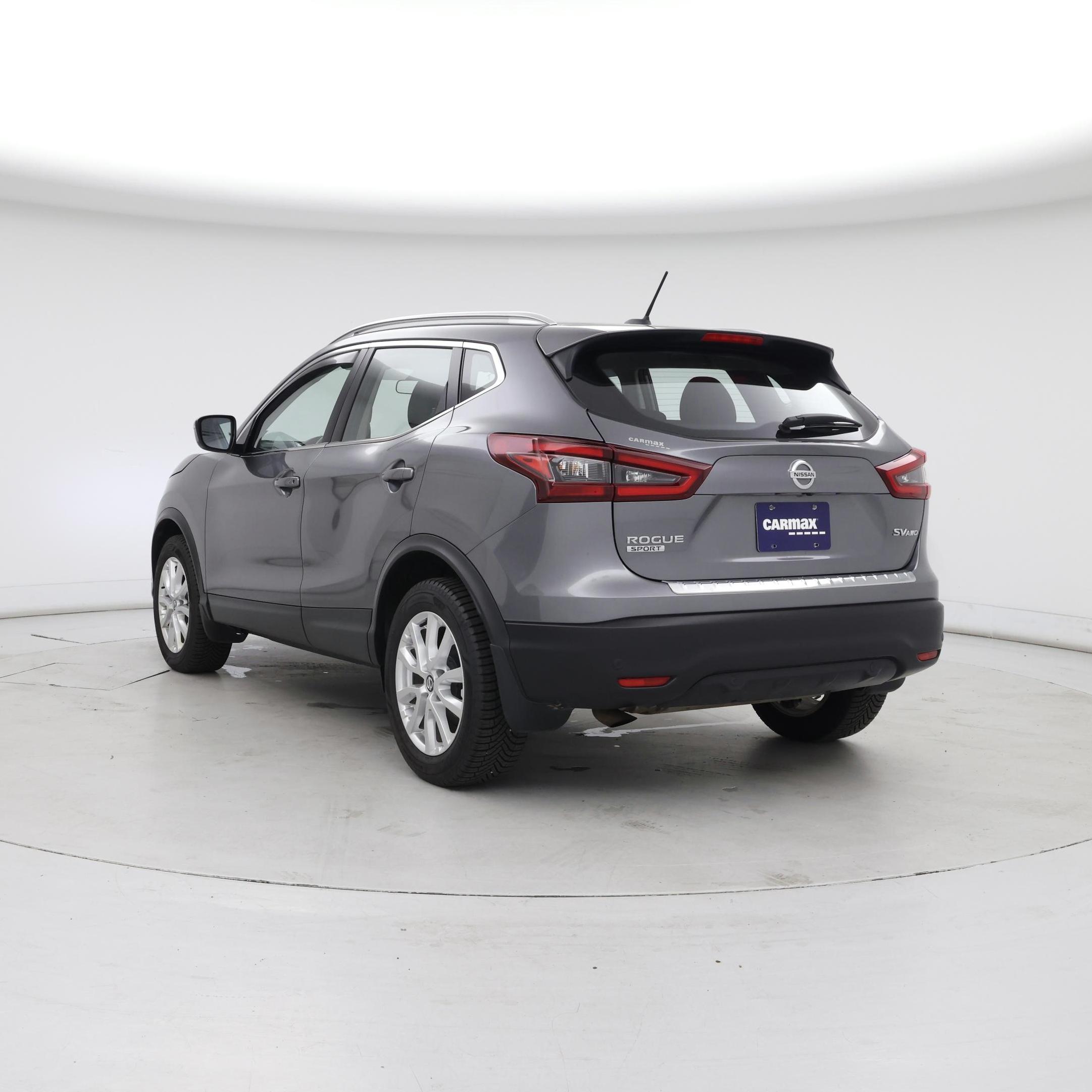 Thumbnail: 2021 Nissan Rogue Sport - 2